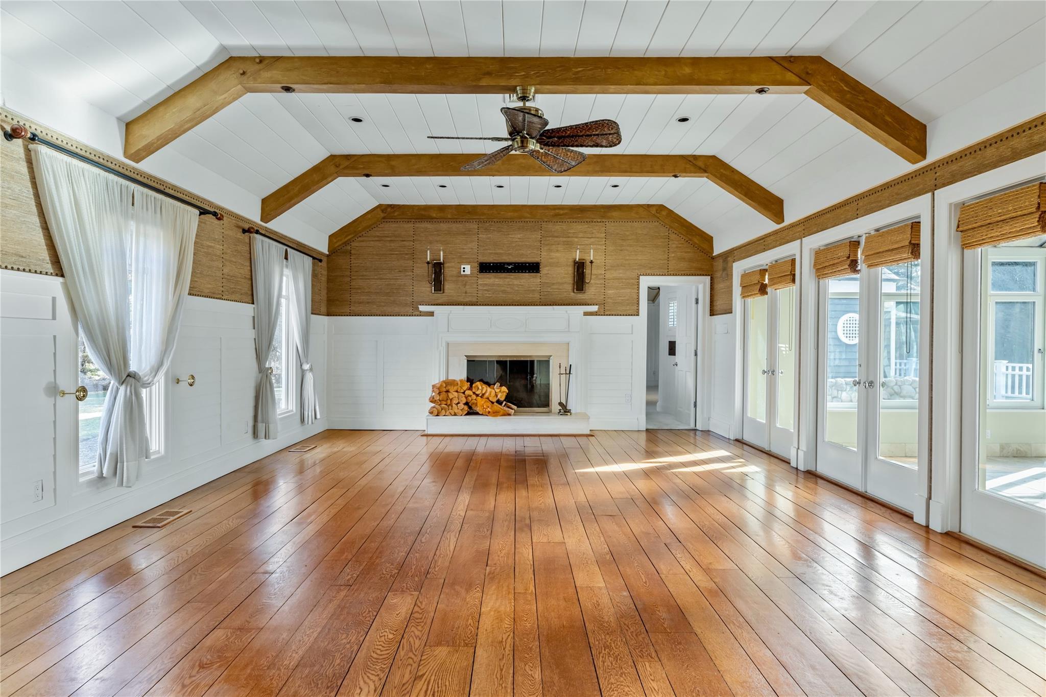 Single Family Old Cedar Swamp  Nassau County, NY 11545, MLS-834701-14