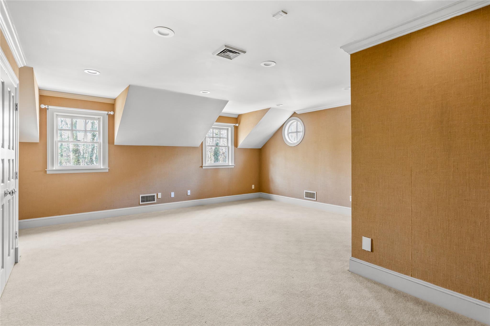 Single Family Old Cedar Swamp  Nassau County, NY 11545, MLS-834701-27