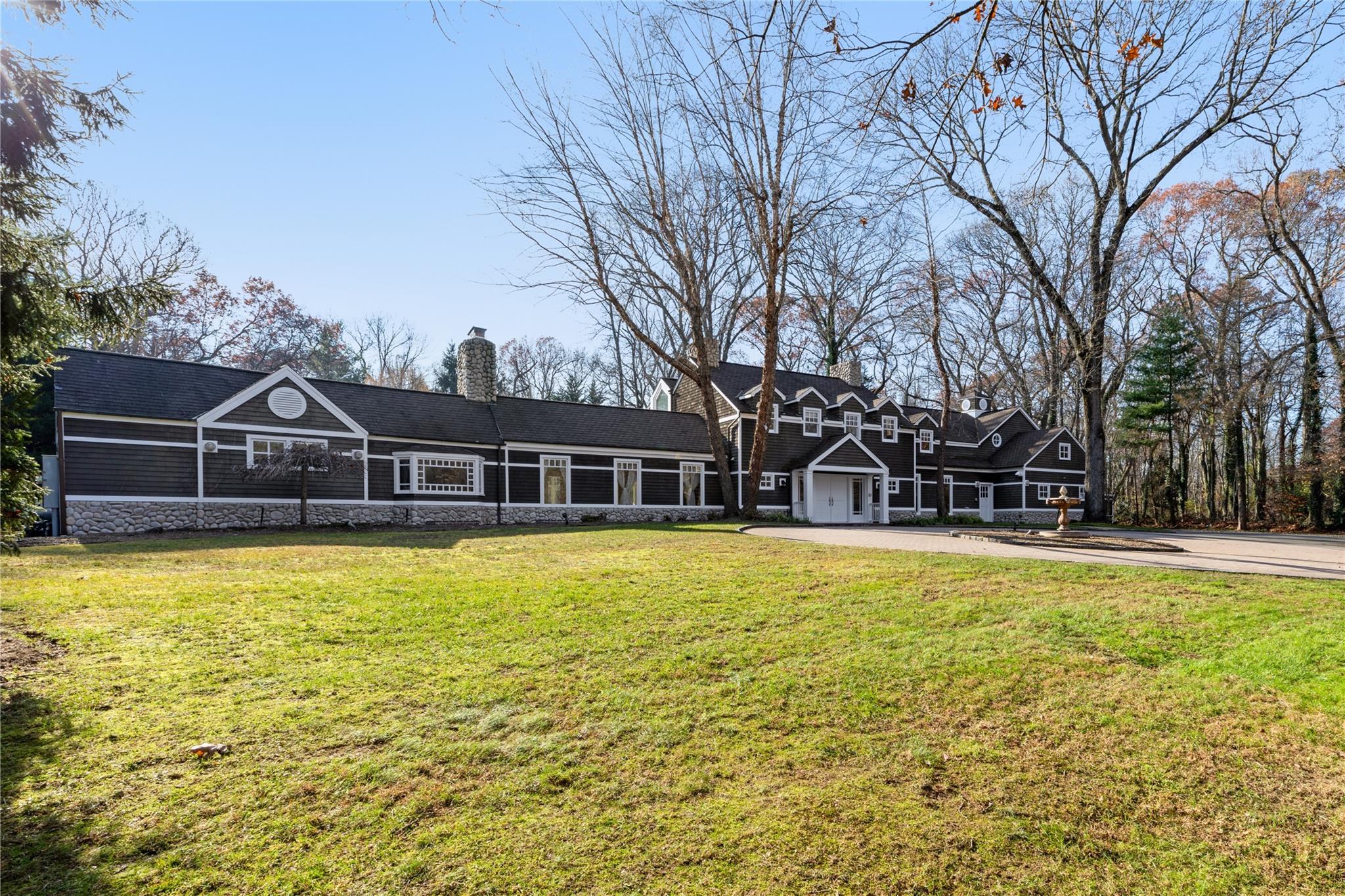 Single Family Old Cedar Swamp  Nassau County, NY 11545, MLS-834701-4