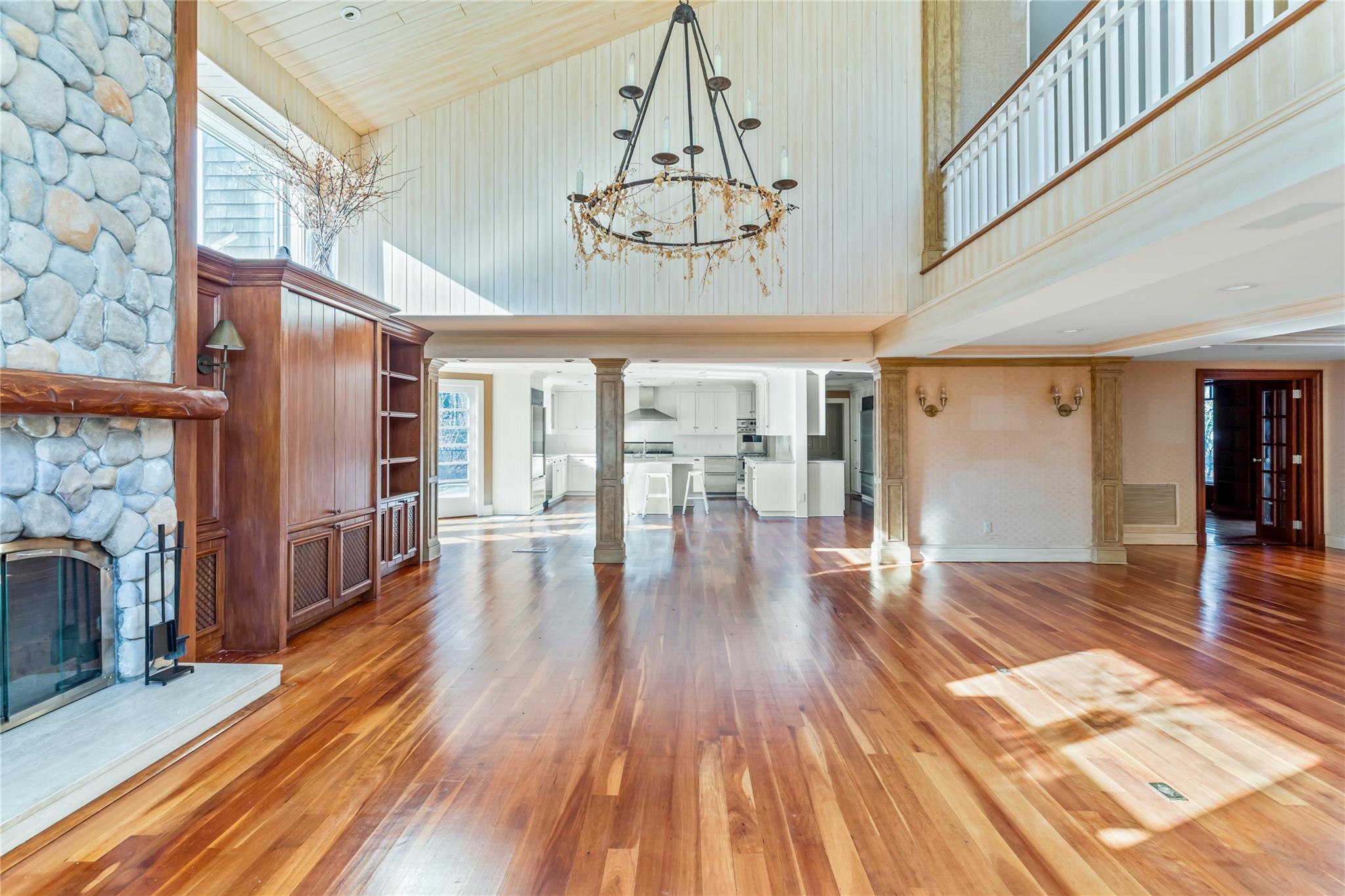 Single Family Old Cedar Swamp  Nassau County, NY 11545, MLS-834701-7