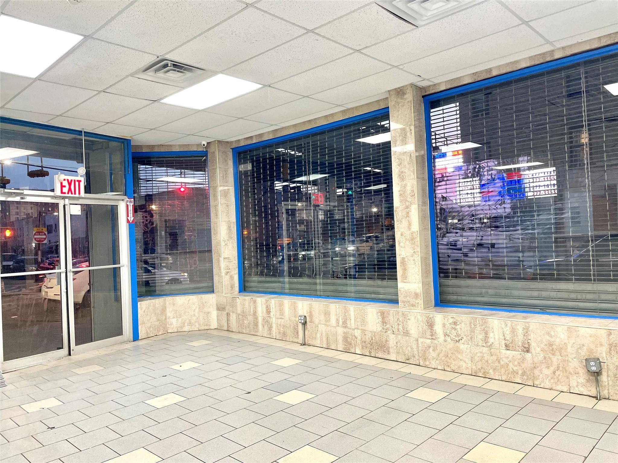 Commercial Lease Fulton  Brooklyn, NY 11208, MLS-834711-2