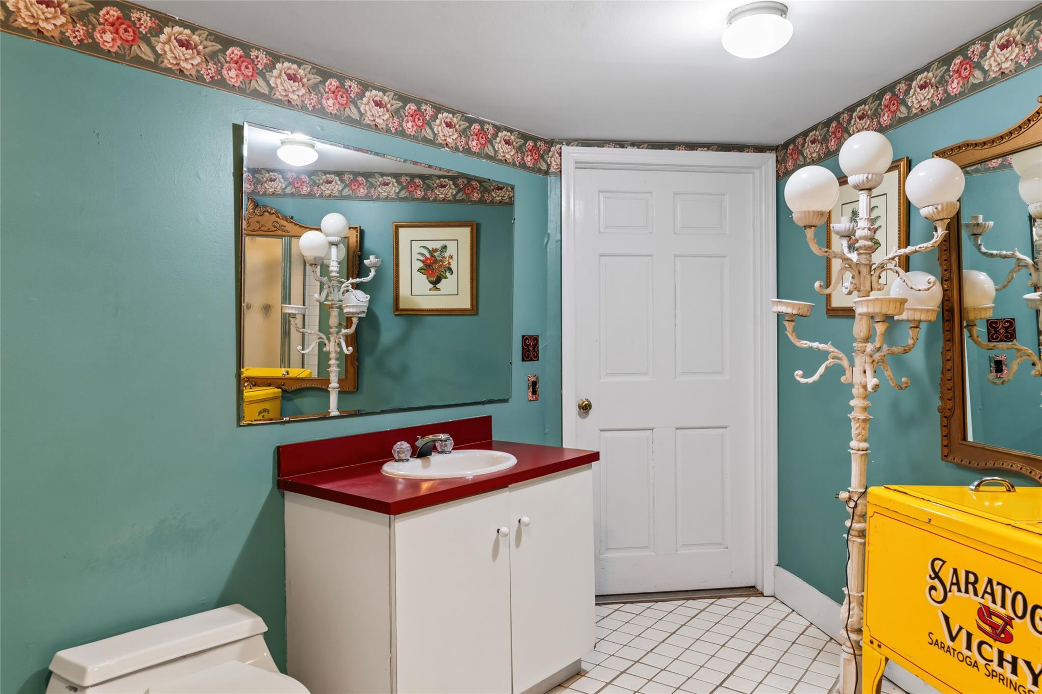 Single Family Elfland  Nassau County, NY 11771, MLS-834728-24