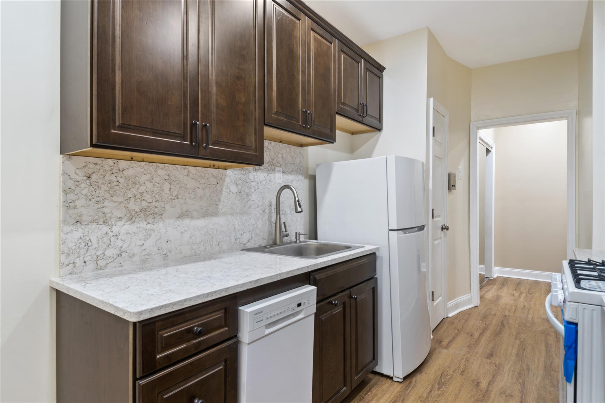 Coop Barnes  Bronx, NY 10467, MLS-834773-2