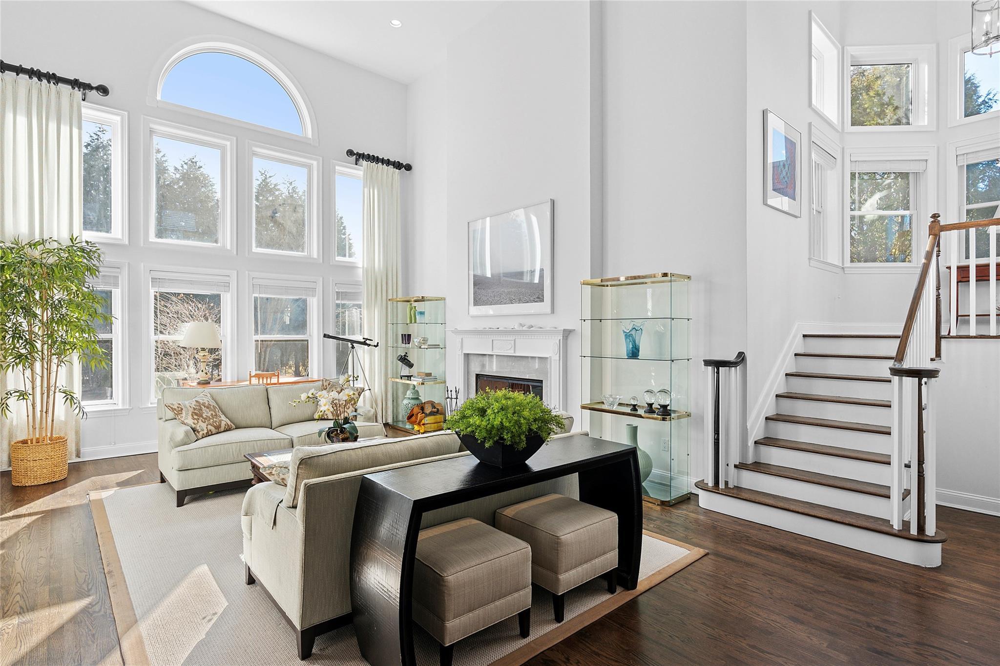 Single Family Seasons  Suffolk County, NY 11968, MLS-834810-11