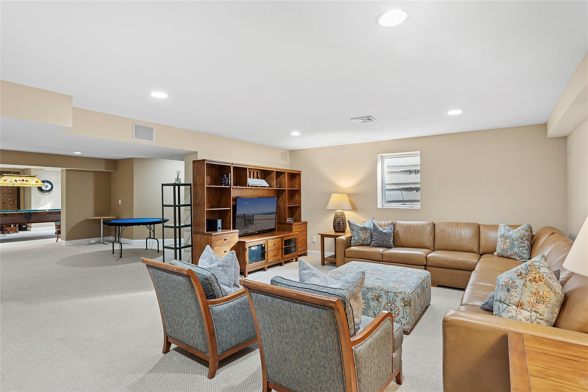 Single Family Seasons  Suffolk County, NY 11968, MLS-834810-20
