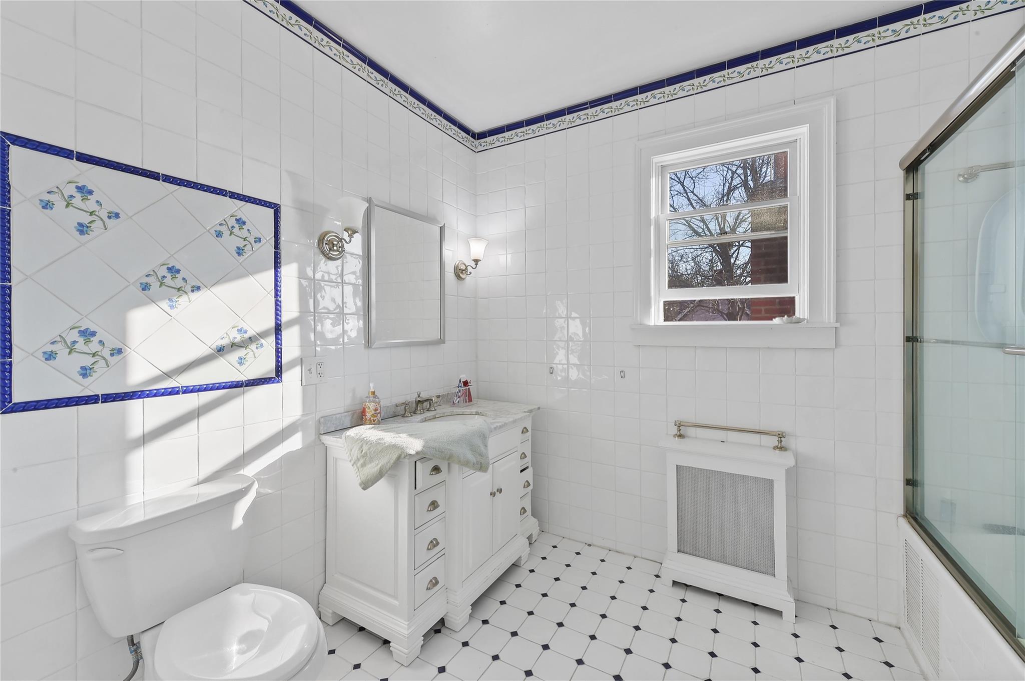 Single Family South  Orange County, NY 10924, MLS-834834-23