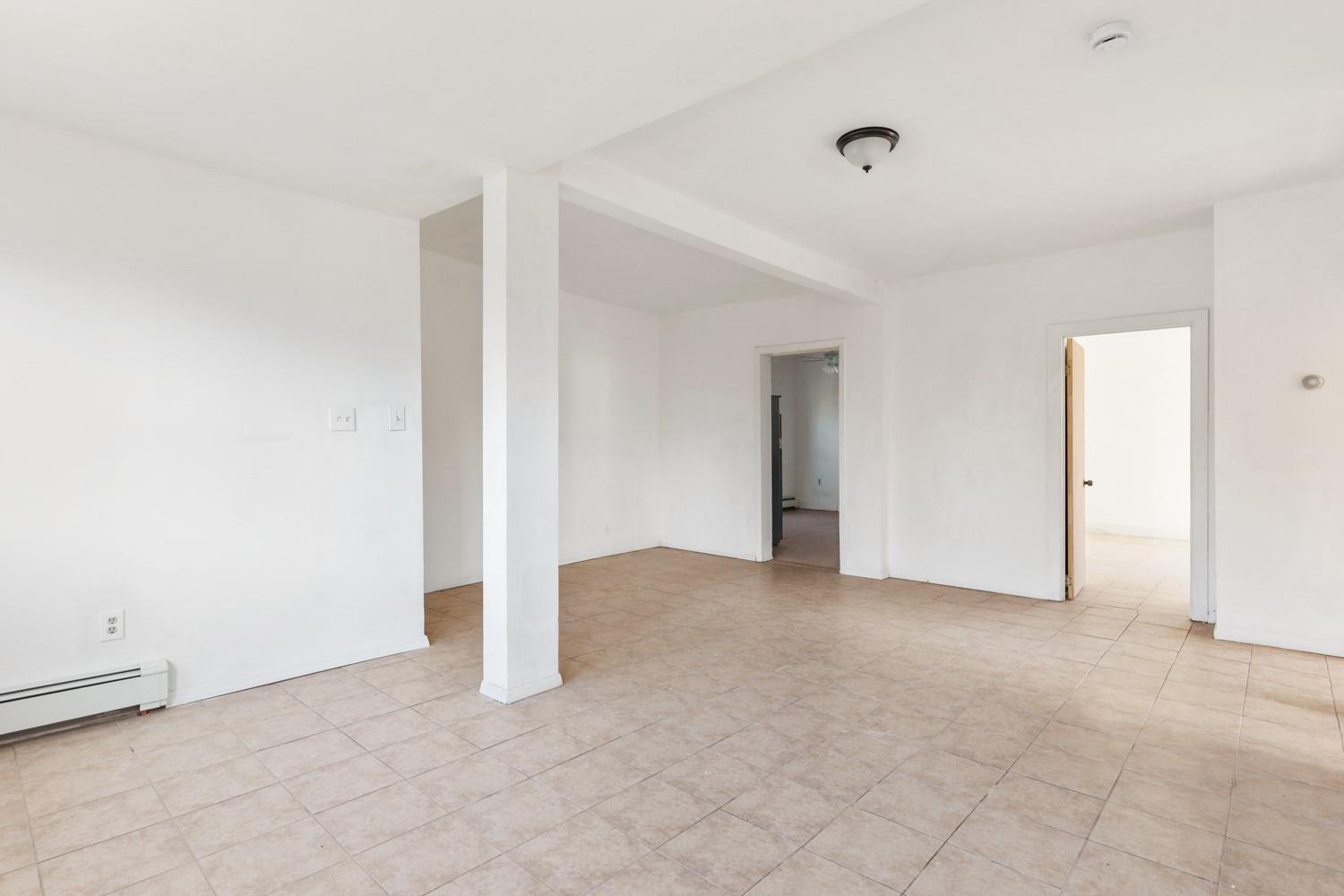 Single Family Verazzano  Suffolk County, NY 11726, MLS-834845-5