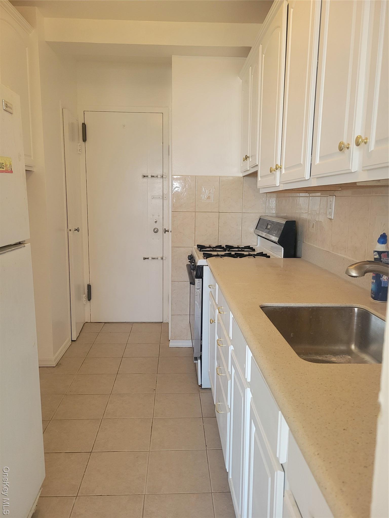 Coop Fordham Hill  Bronx, NY 10468, MLS-834862-5