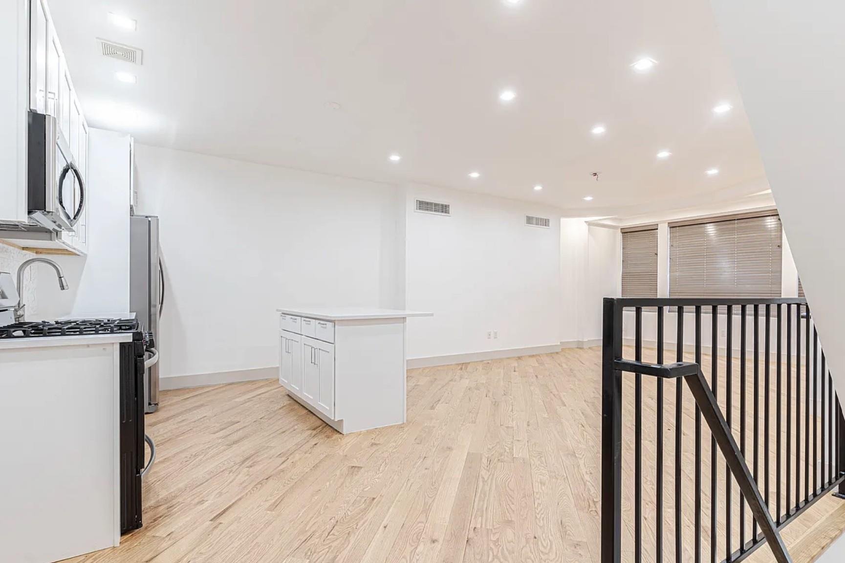 Single Family 38th  Brooklyn, NY 11203, MLS-834887-4