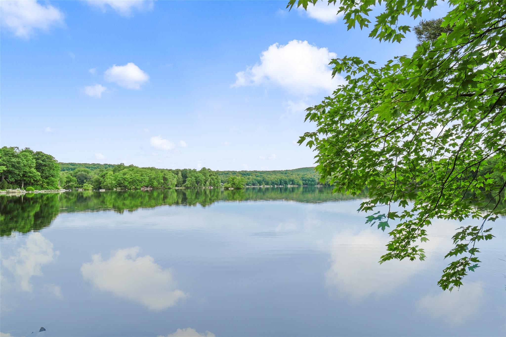 Single Family Lake Shore  Putnam County, NY 10579, MLS-834889-31