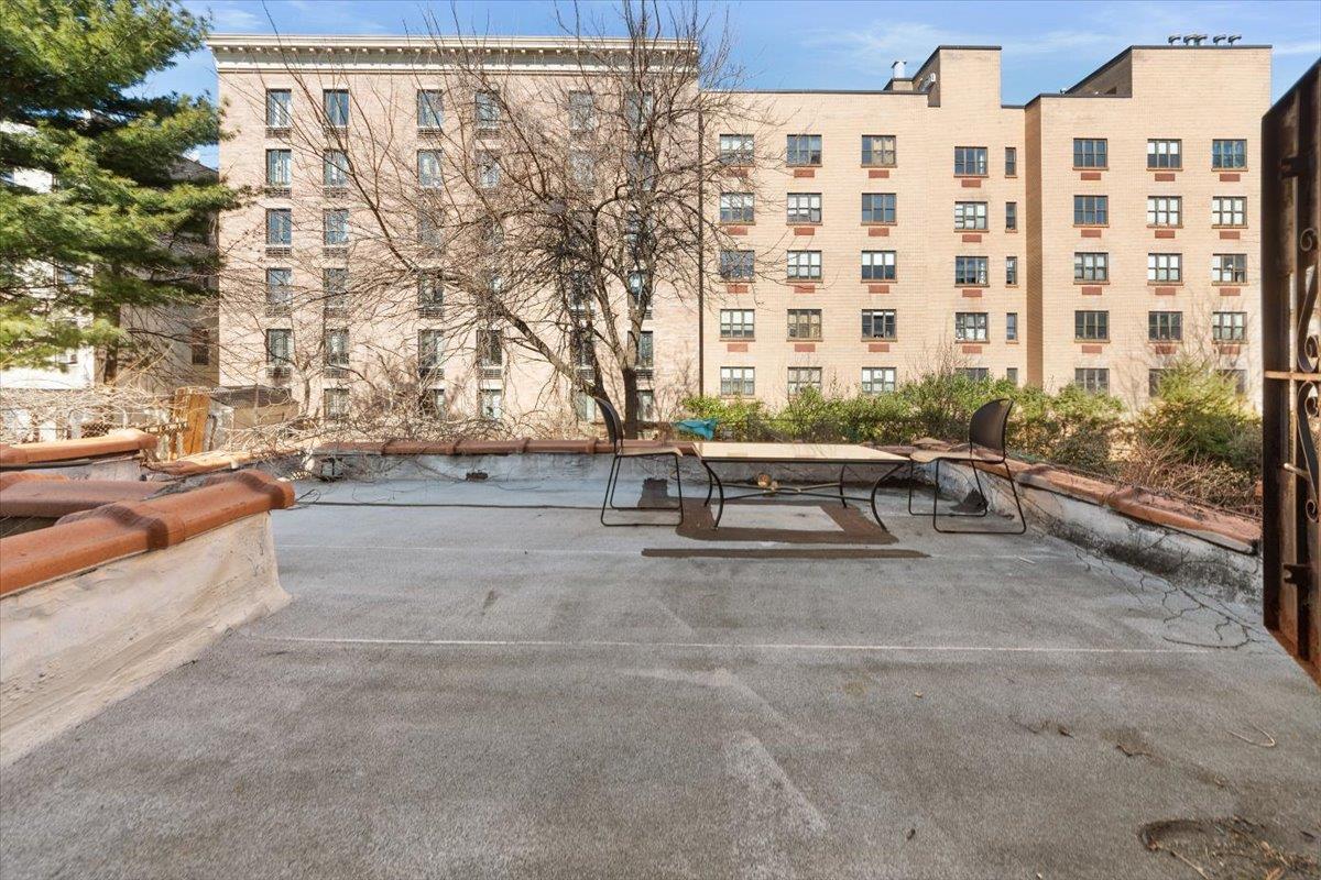Single Family 162nd  Manhattan, NY 10032, MLS-834896-22