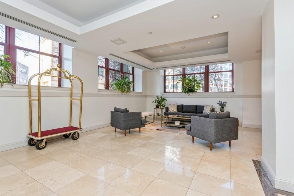 Condo Scarsdale  Westchester County, NY 10707, MLS-834899-2