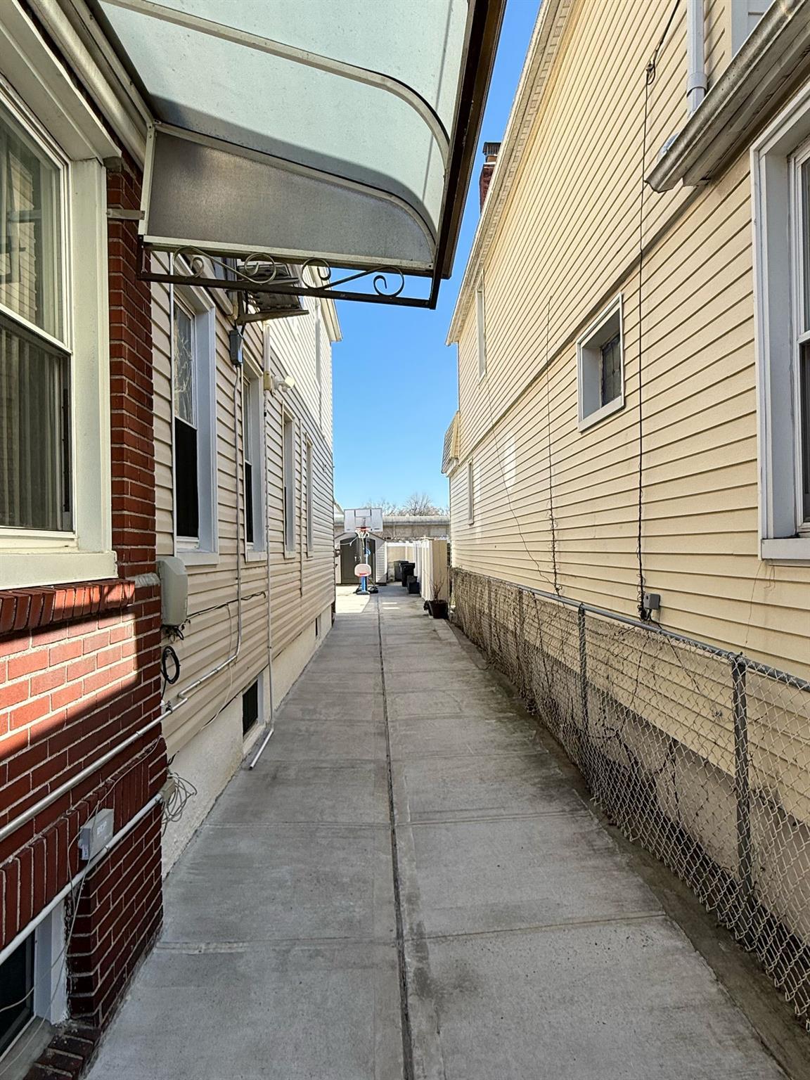 Single Family 135th Street  Queens, NY 11420, MLS-834915-10