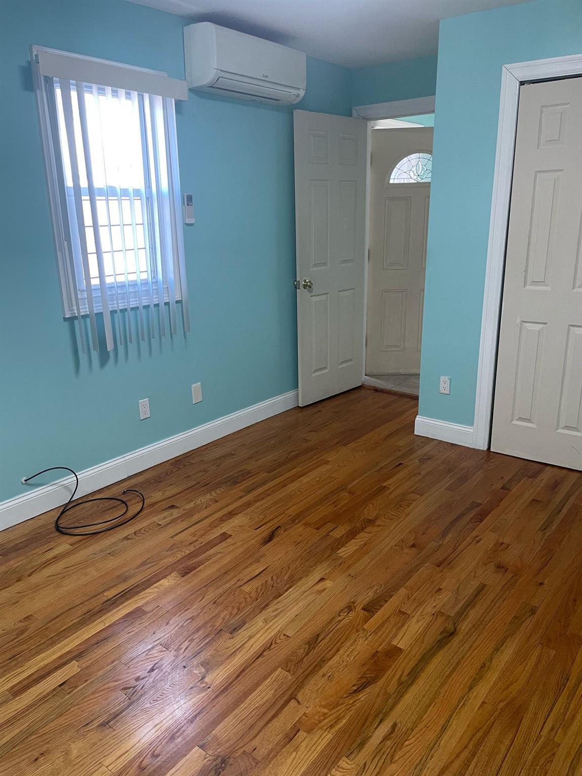Single Family 135th Street  Queens, NY 11420, MLS-834915-24