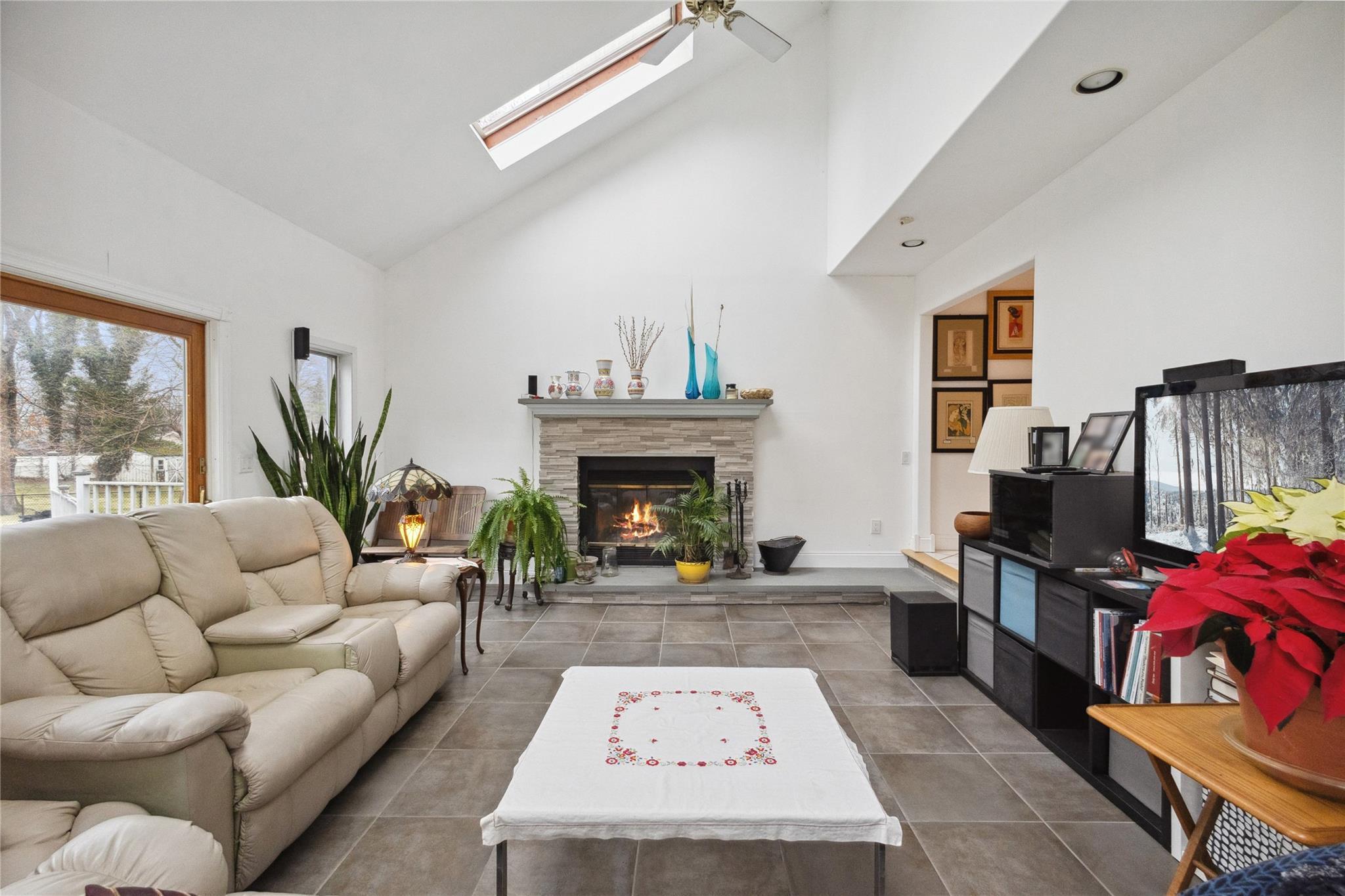 Single Family Friendly  Suffolk County, NY 11787, MLS-834916-13