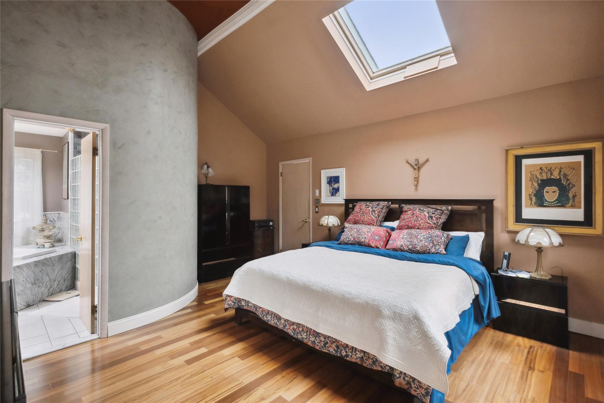 Single Family Friendly  Suffolk County, NY 11787, MLS-834916-19