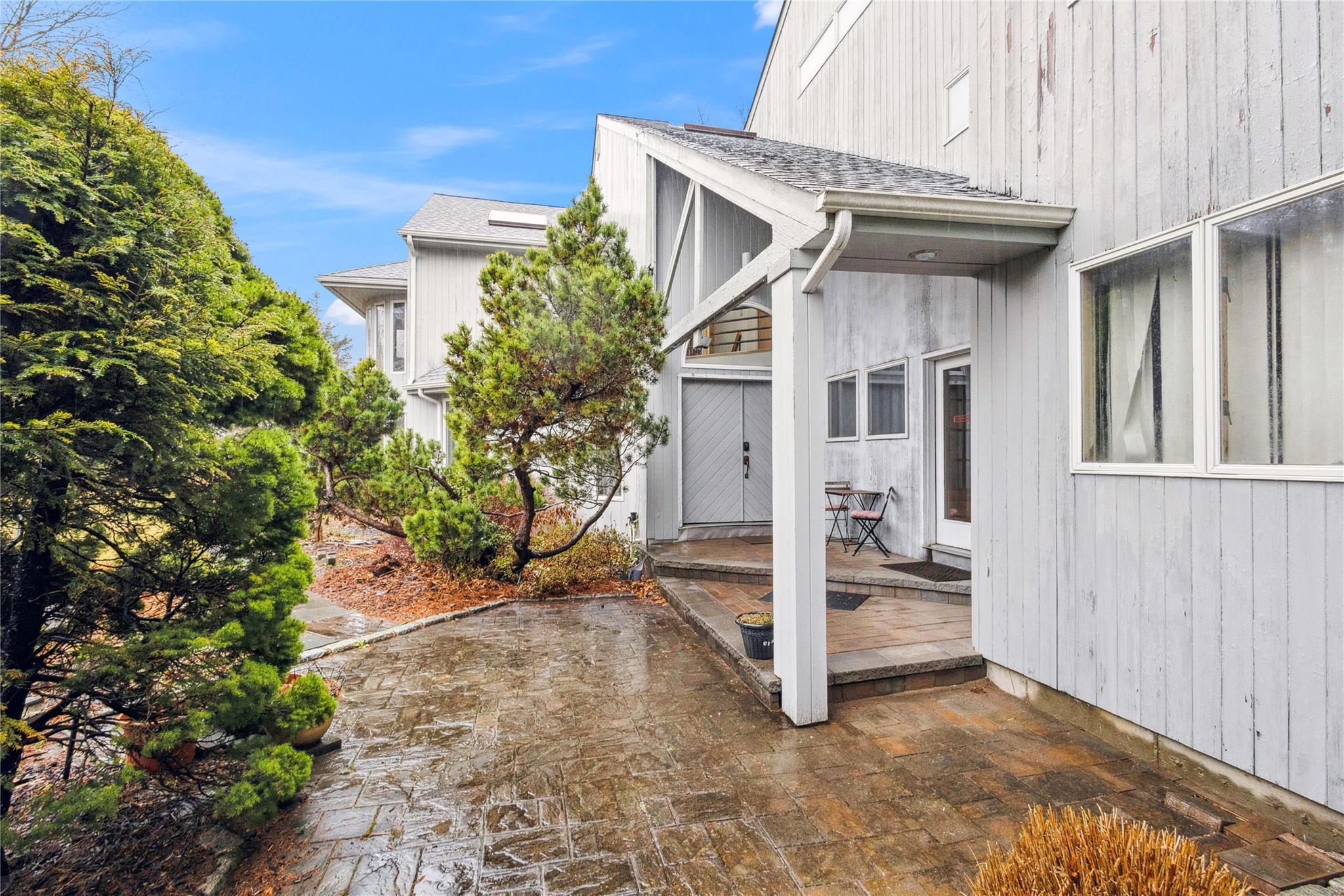 Single Family Friendly  Suffolk County, NY 11787, MLS-834916-2