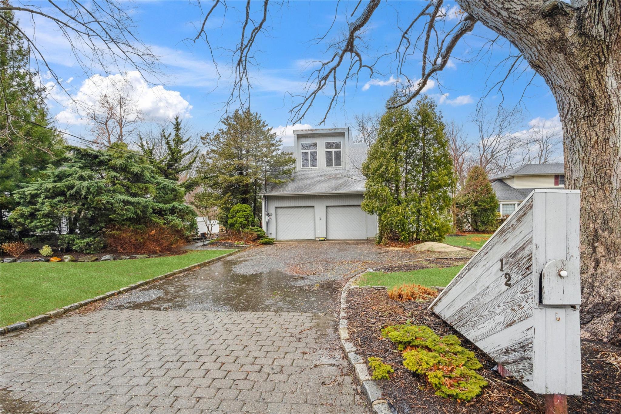 Single Family Friendly  Suffolk County, NY 11787, MLS-834916-4