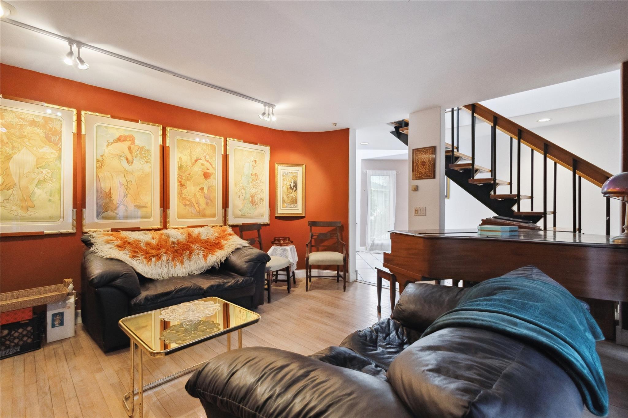 Single Family Friendly  Suffolk County, NY 11787, MLS-834916-6