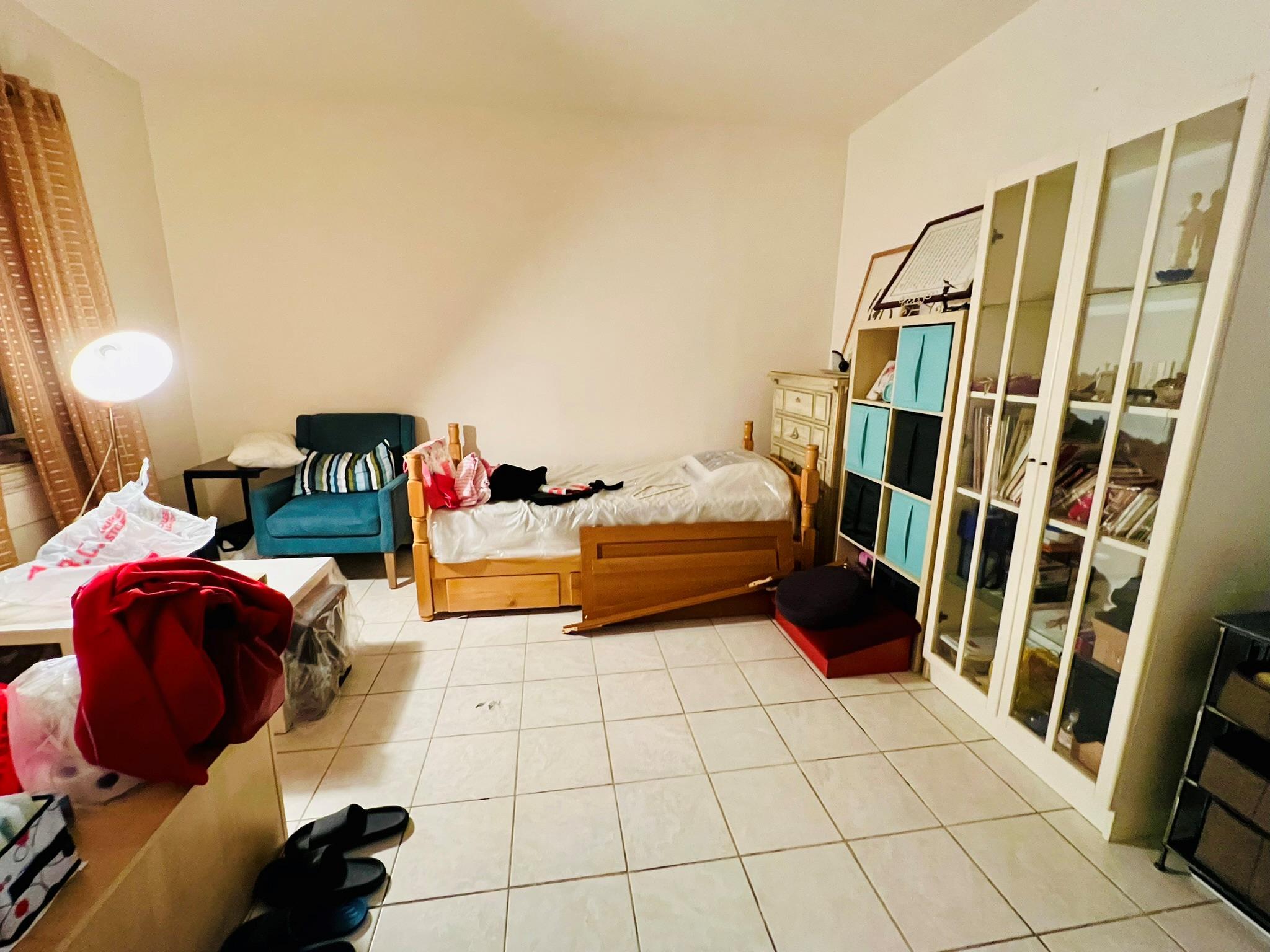 Single Family 15th  Queens, NY 11356, MLS-834920-10