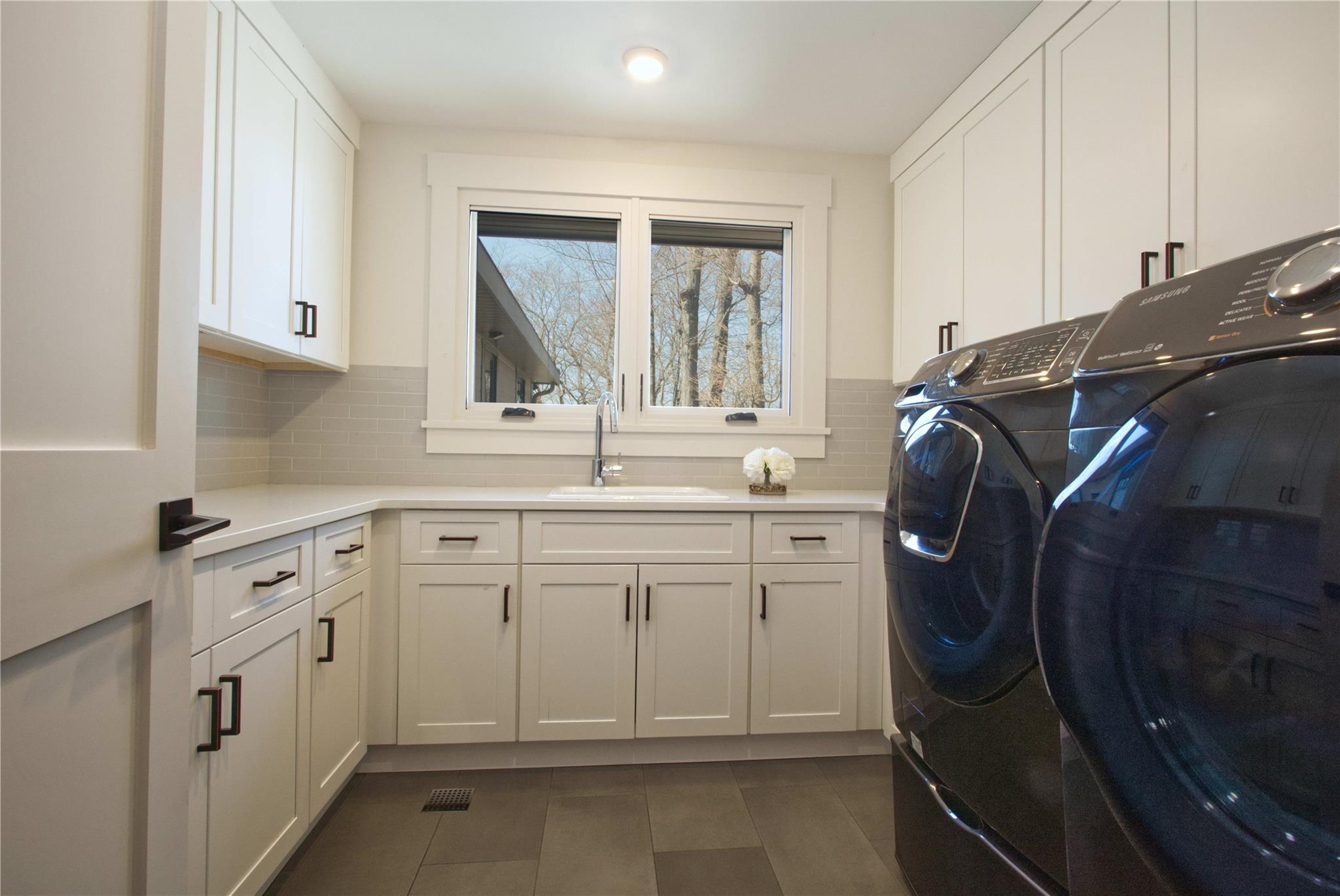 Single Family Half Moon  Westchester County, NY 10533, MLS-834972-34