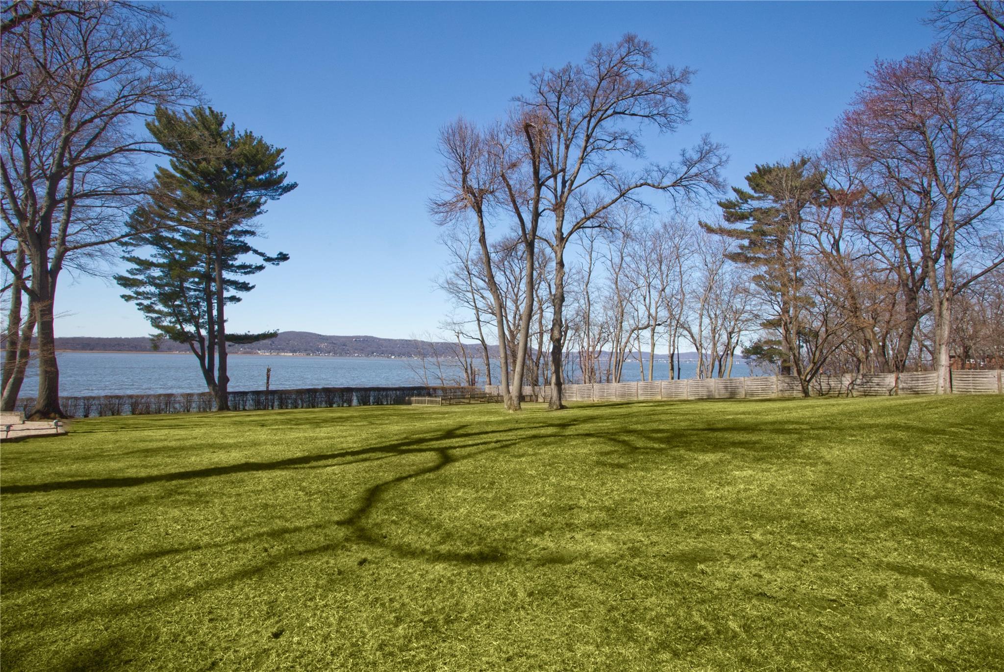 Single Family Half Moon  Westchester County, NY 10533, MLS-834972-42