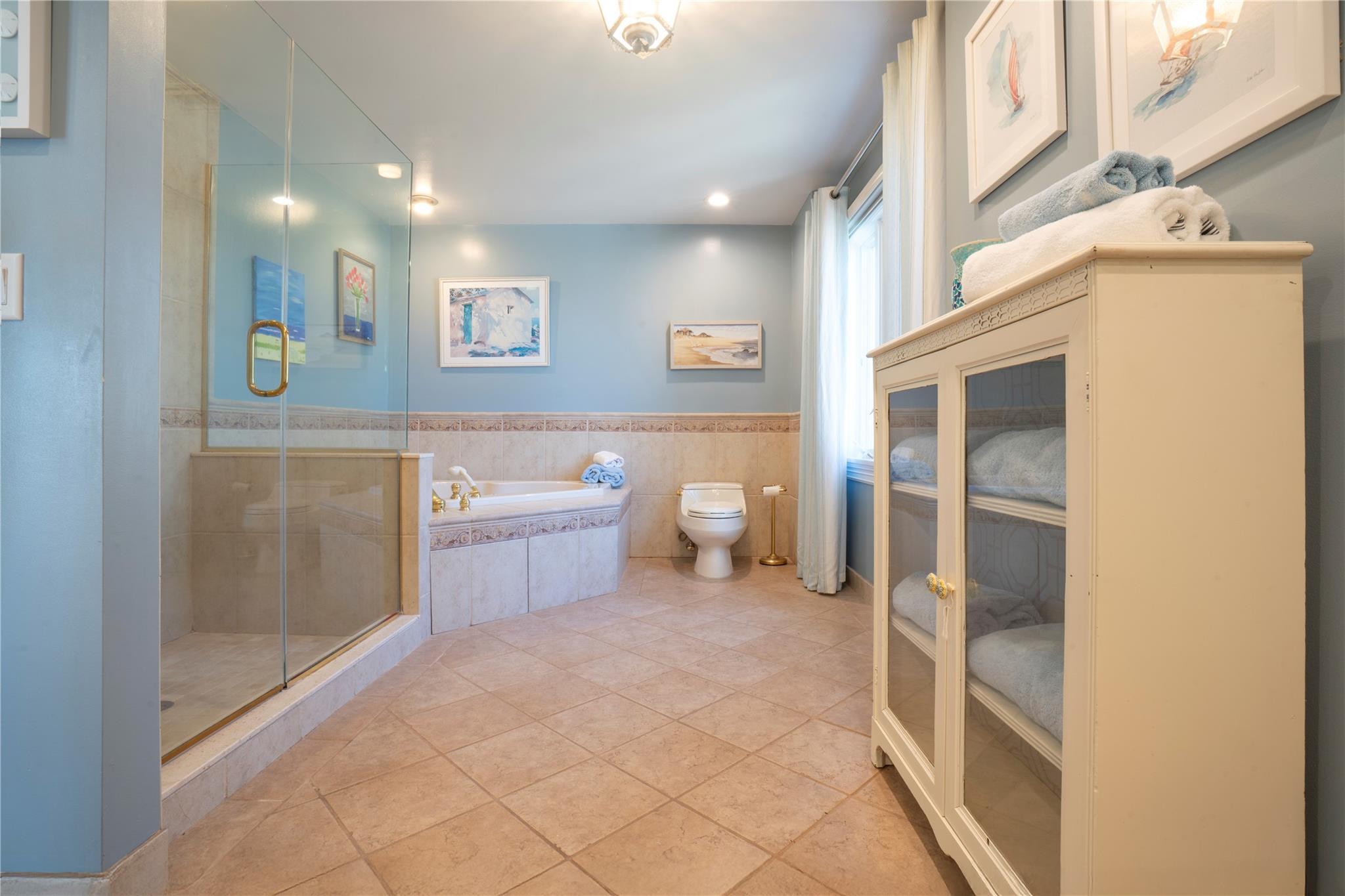 Single Family Dune  Suffolk County, NY 11978, MLS-834979-31