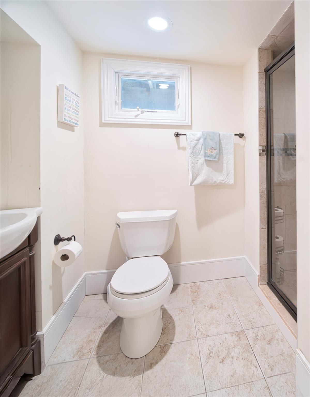 Single Family Dune  Suffolk County, NY 11978, MLS-834979-42