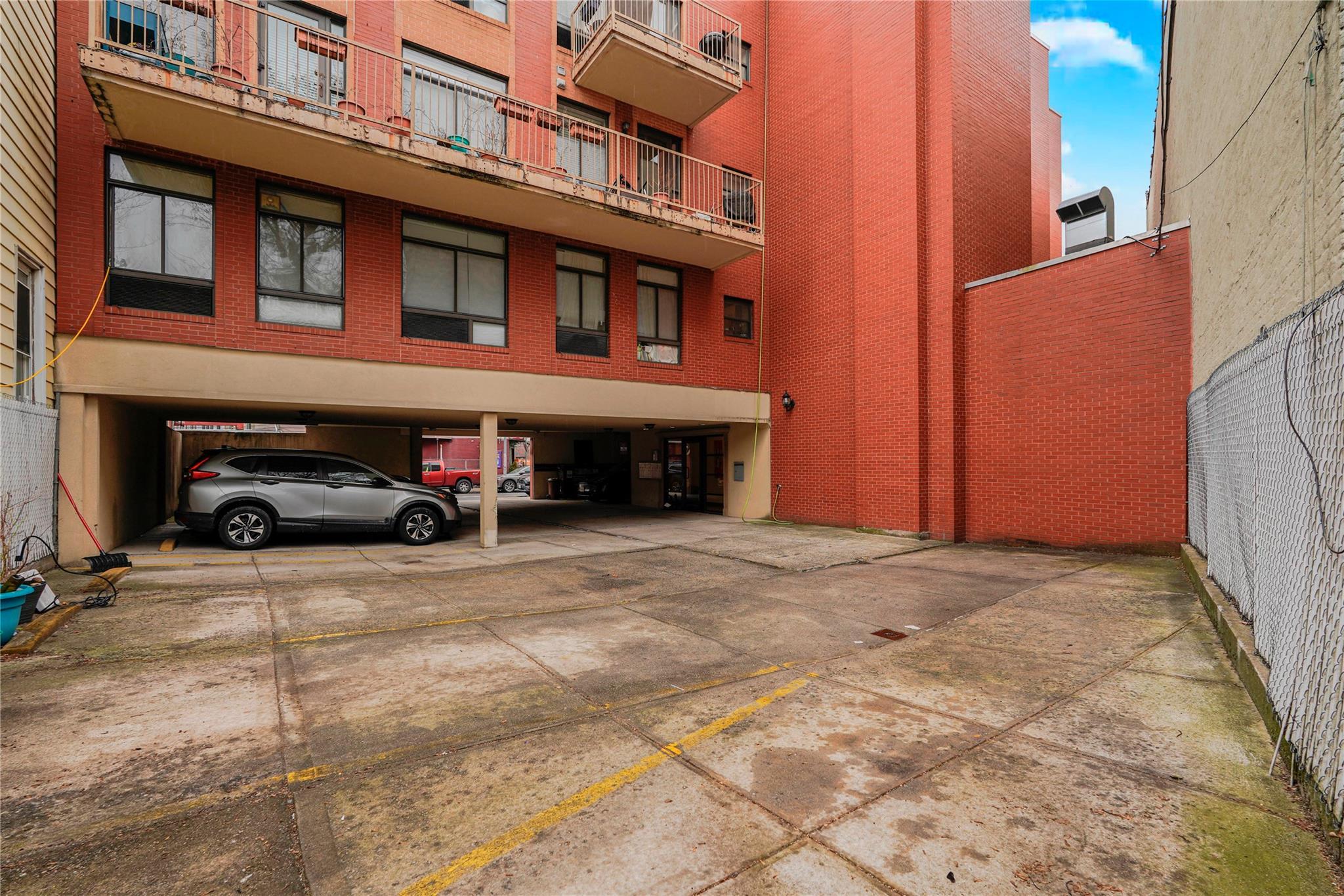 Condo Fort Hamilton Ave  Brooklyn, NY 11218, MLS-834990-14