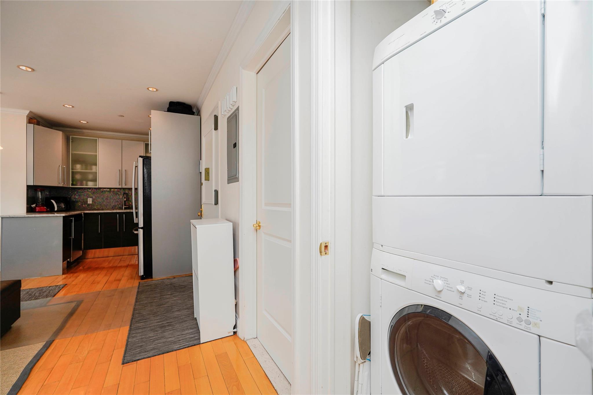 Condo Fort Hamilton Ave  Brooklyn, NY 11218, MLS-834990-7
