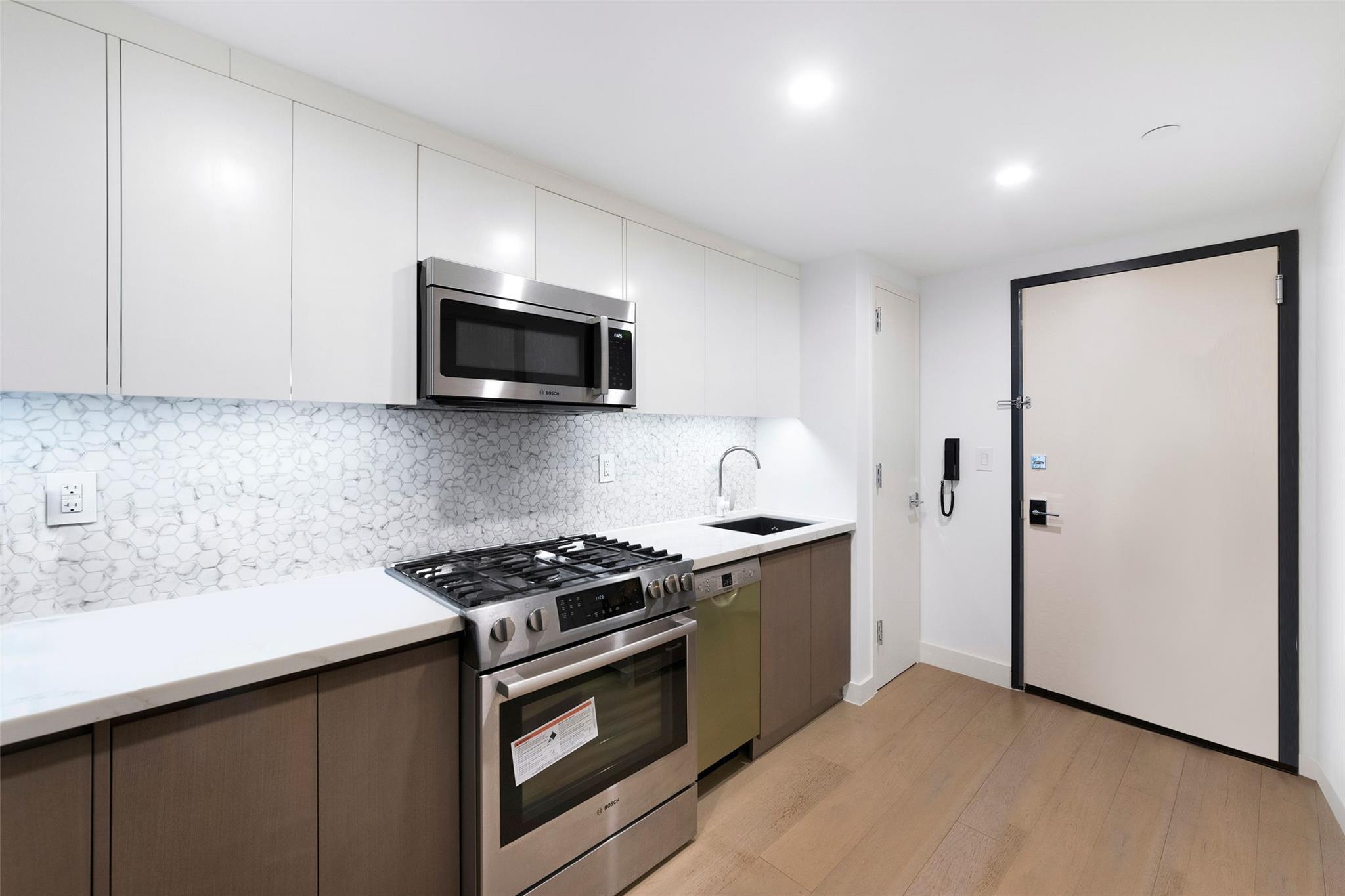 Condo Ocean  Brooklyn, NY 11229, MLS-835015-4