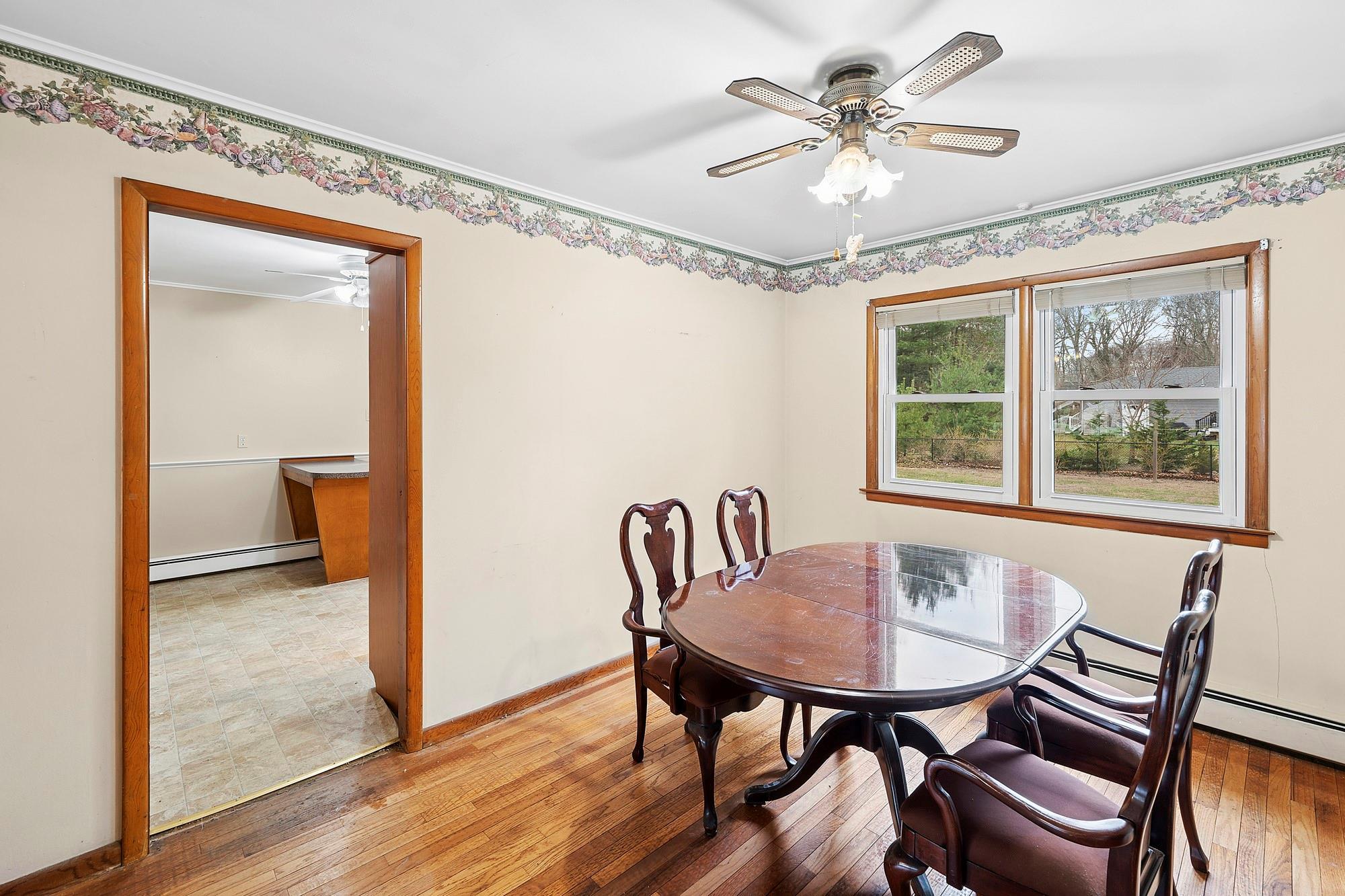 Single Family Bayview  Suffolk County, NY 11971, MLS-835064-3