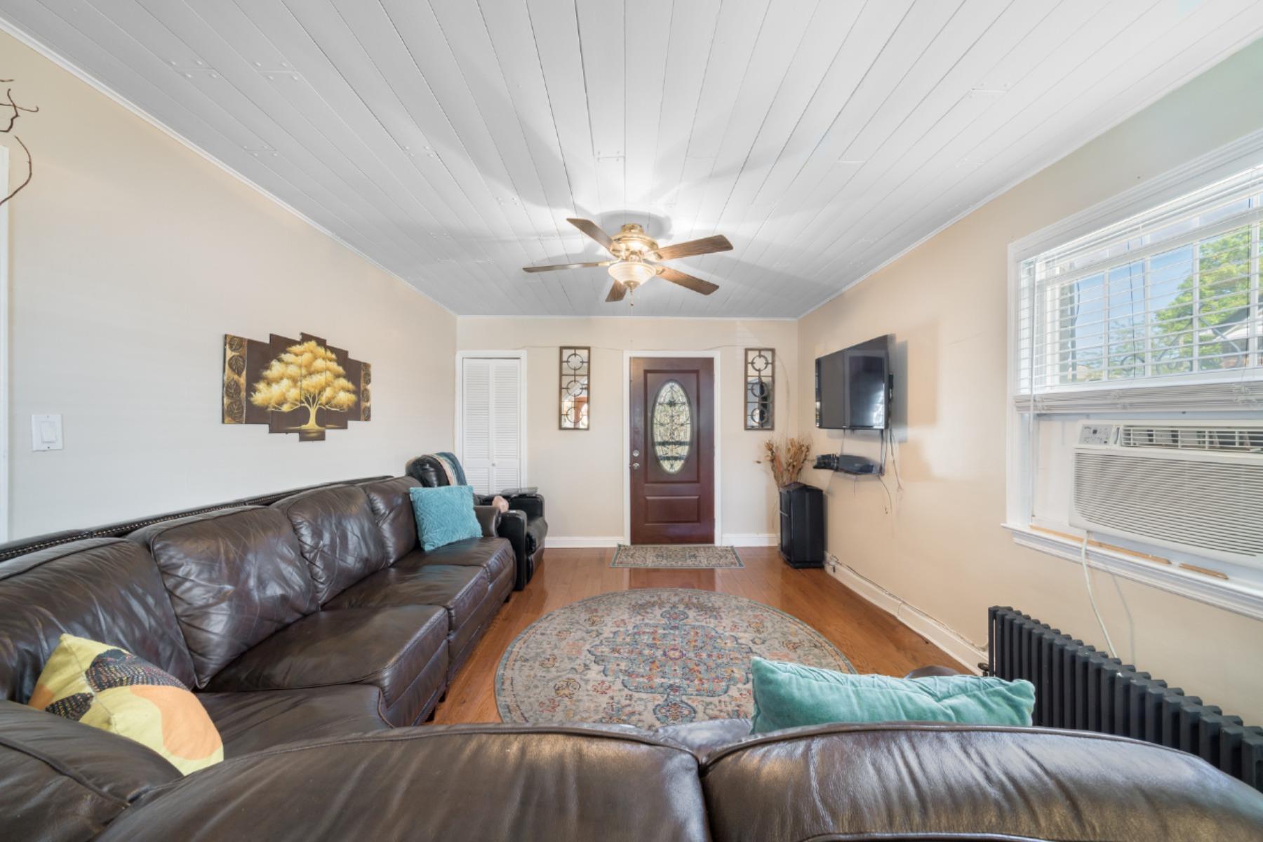 Single Family 230 Street  Queens, NY 11411, MLS-835081-11
