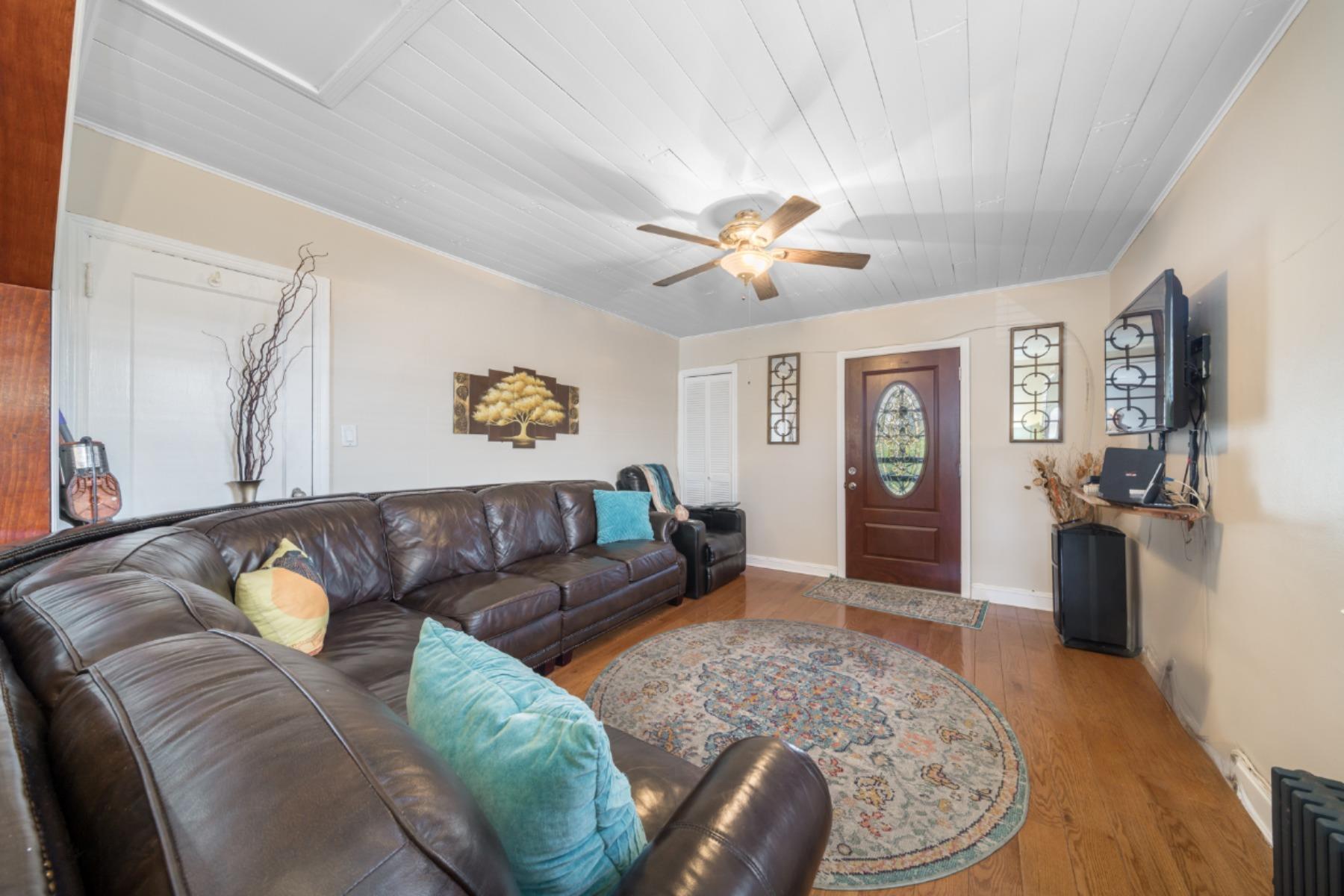 Single Family 230 Street  Queens, NY 11411, MLS-835081-12