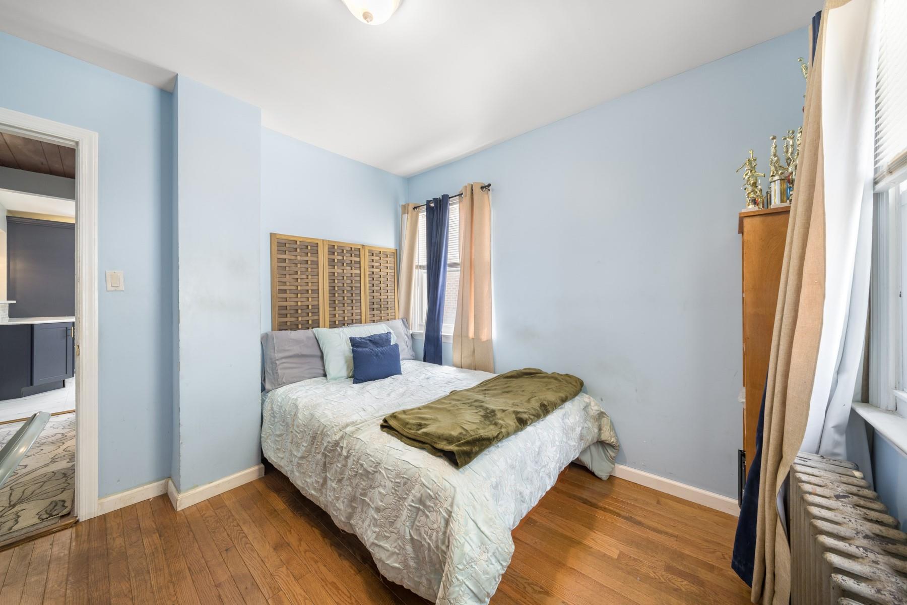 Single Family 230 Street  Queens, NY 11411, MLS-835081-14