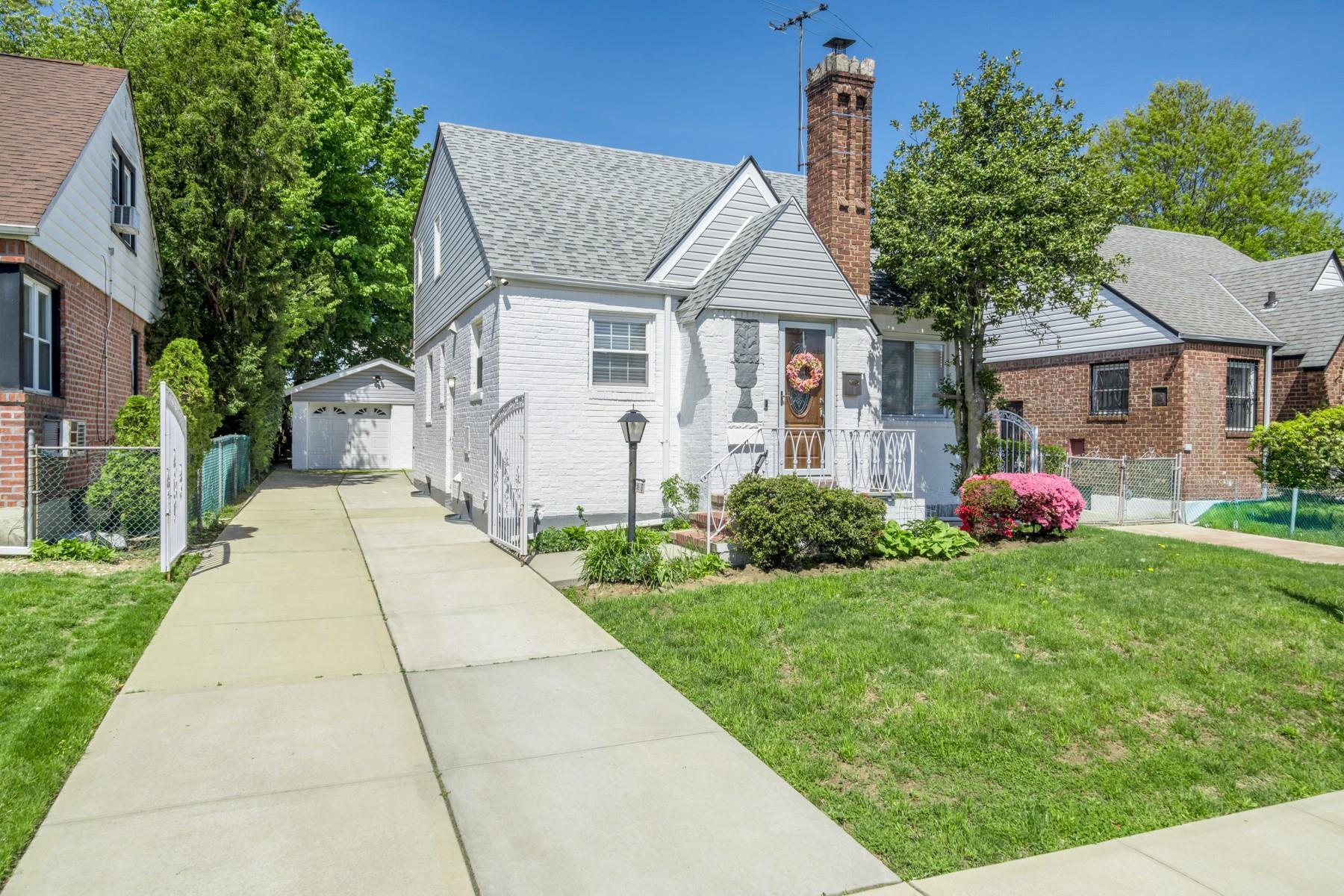 Single Family 230 Street  Queens, NY 11411, MLS-835081-2