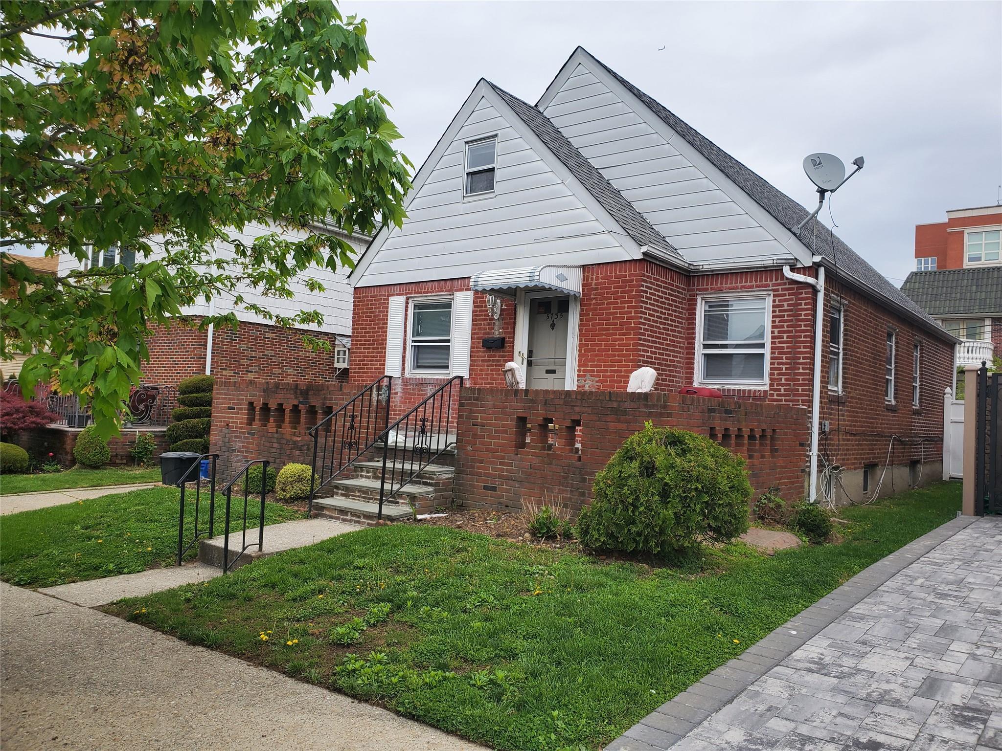 Apartment in New York - Parsons  Queens, NY 11365
