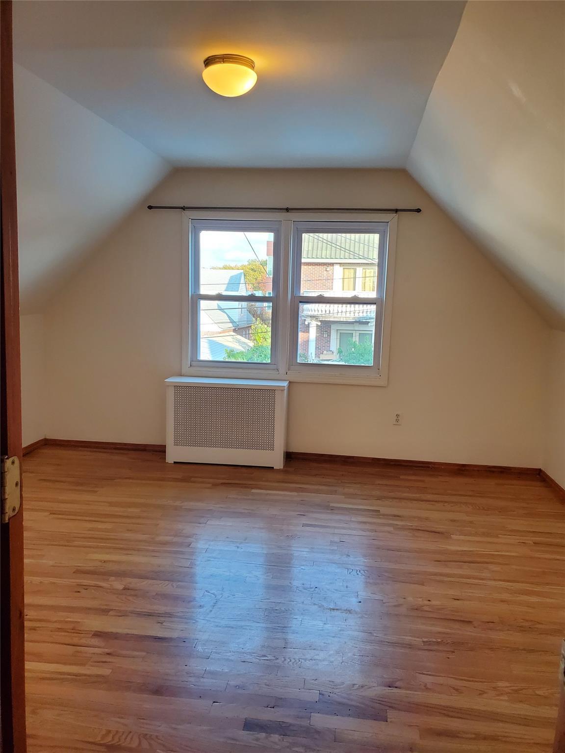 Apartment Parsons  Queens, NY 11365, MLS-835121-12