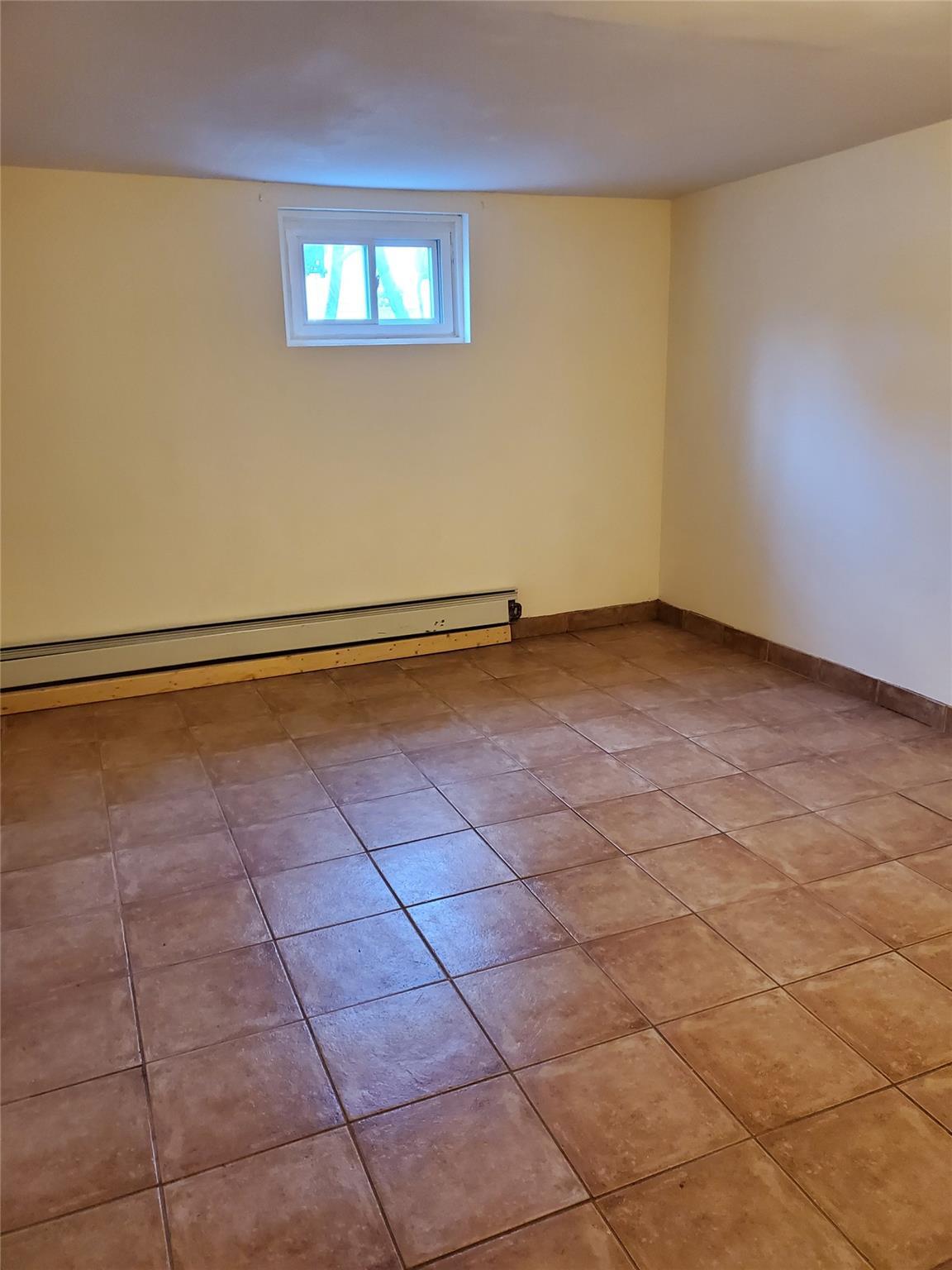 Apartment Parsons  Queens, NY 11365, MLS-835121-14