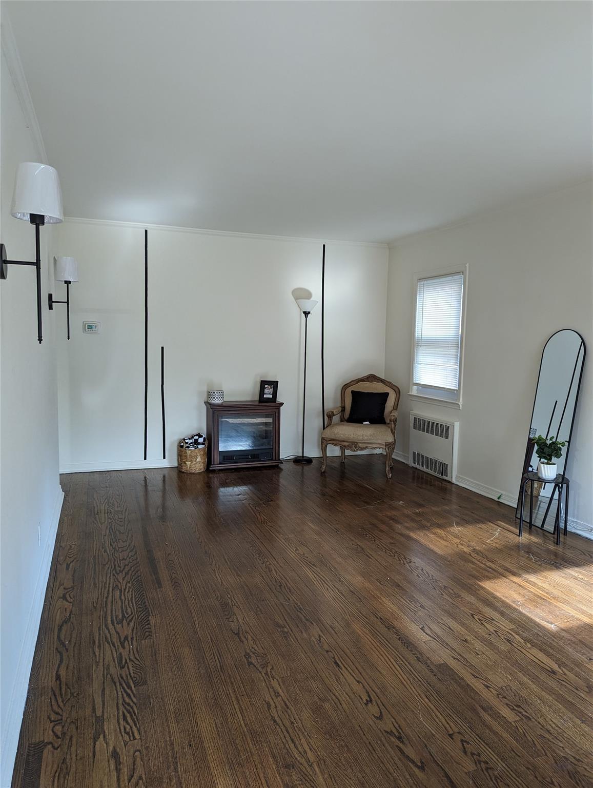 Apartment Parsons  Queens, NY 11365, MLS-835121-3