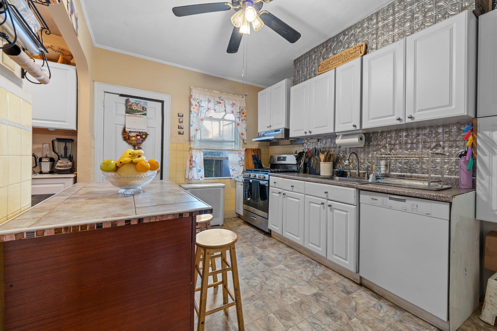 Single Family 127th  Queens, NY 11420, MLS-835166-11