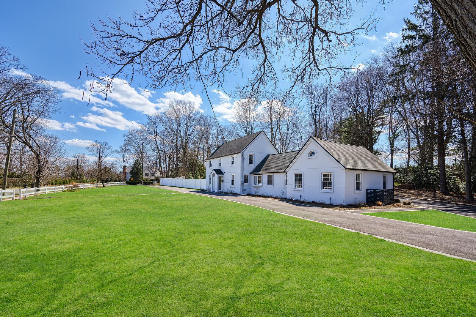 Single Family Highfield  Nassau County, NY 11542, MLS-835280-3