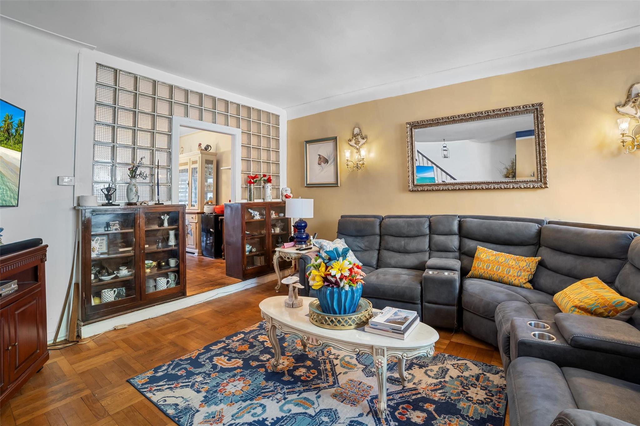 Single Family Edson  Bronx, NY 10466, MLS-835304-4