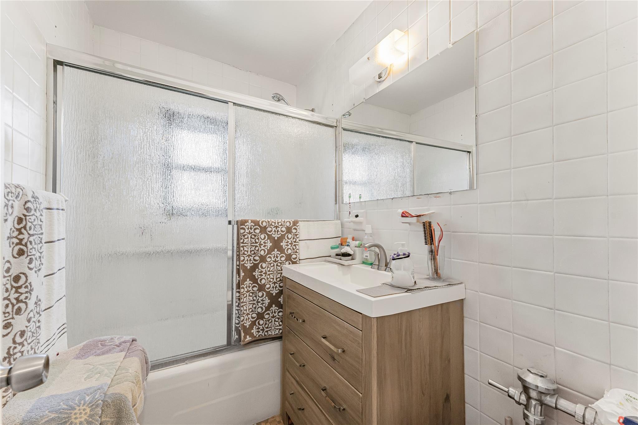 Coop Pelham  Bronx, NY 10461, MLS-835306-12