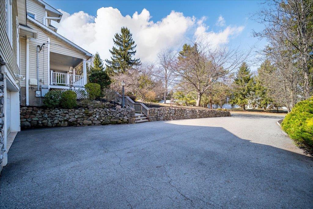 Single Family Leber  Rockland County, NY 10913, MLS-835336-44