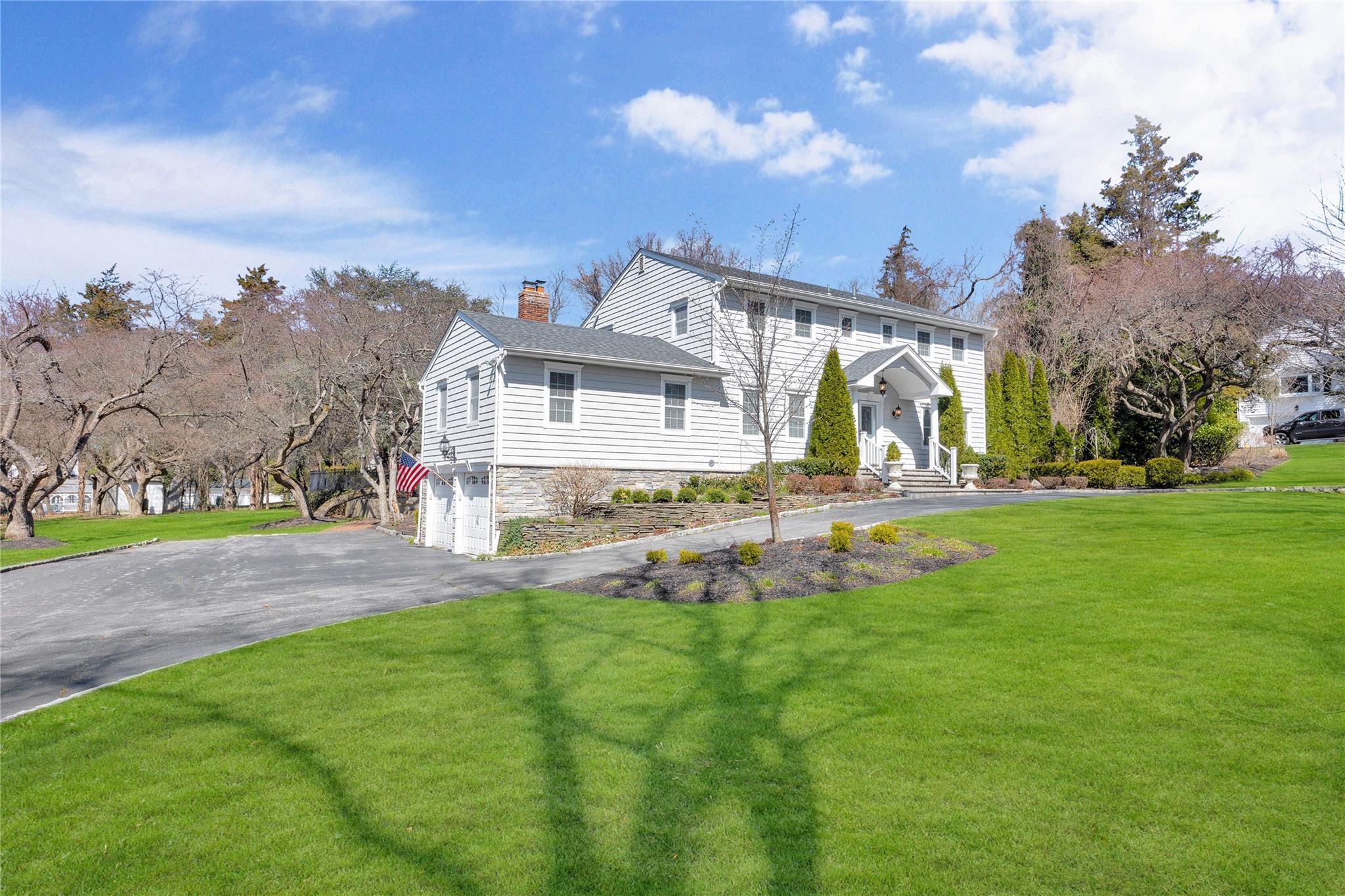 Single Family Bradshaw  Suffolk County, NY 11768, MLS-835410-2