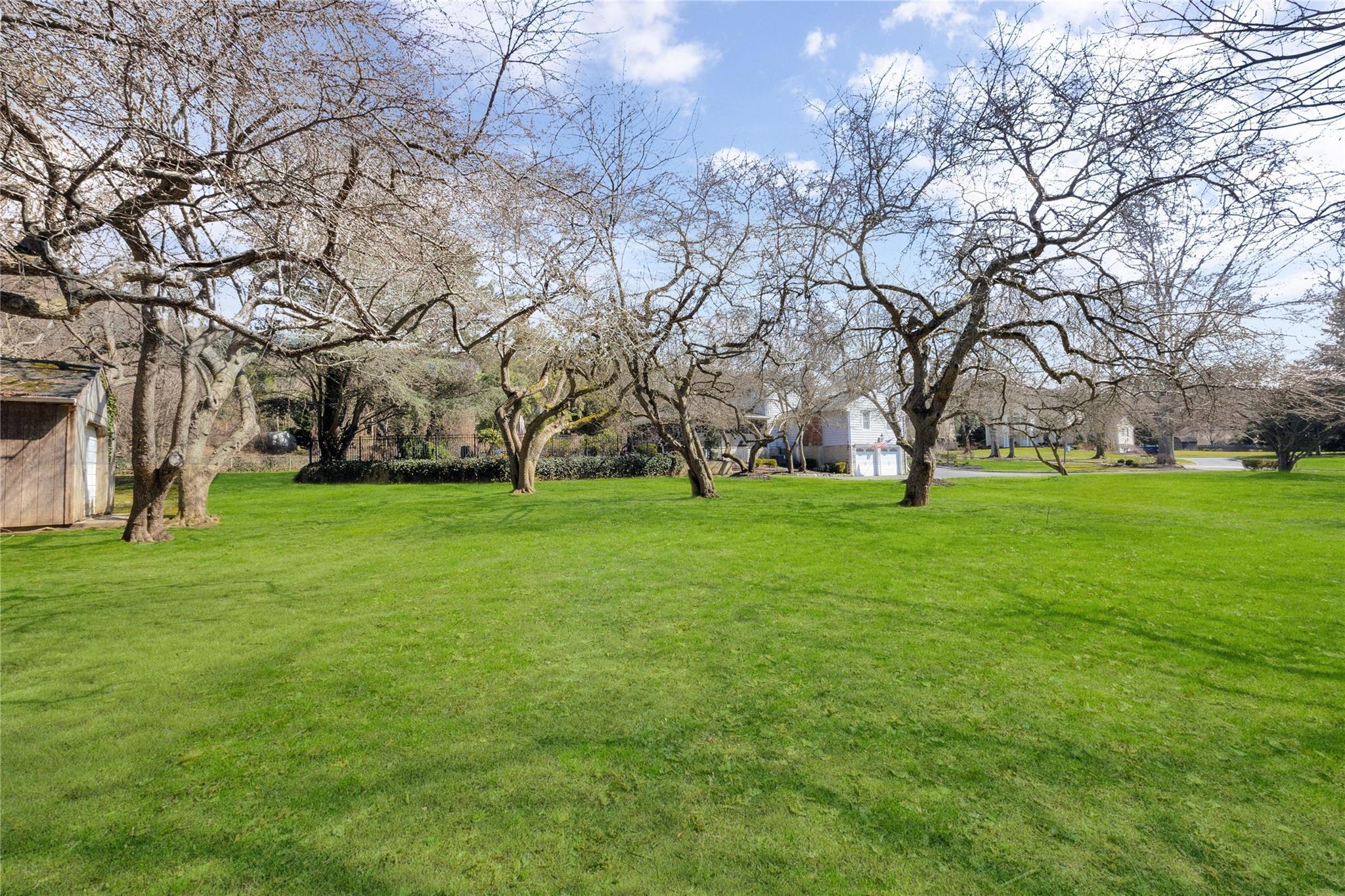 Single Family Bradshaw  Suffolk County, NY 11768, MLS-835410-42