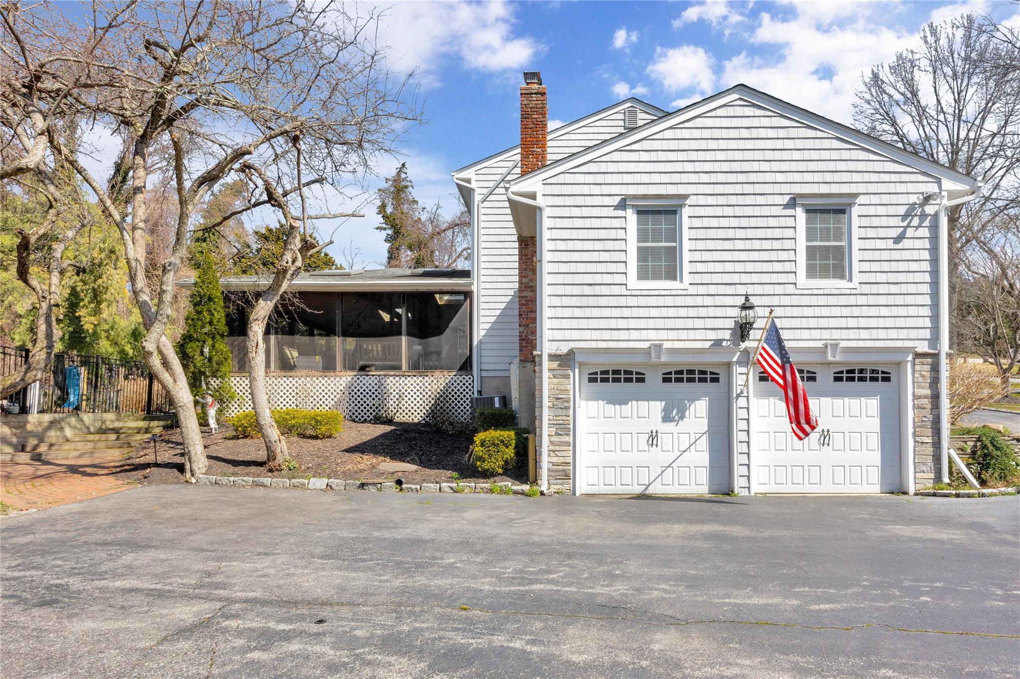 Single Family Bradshaw  Suffolk County, NY 11768, MLS-835410-5