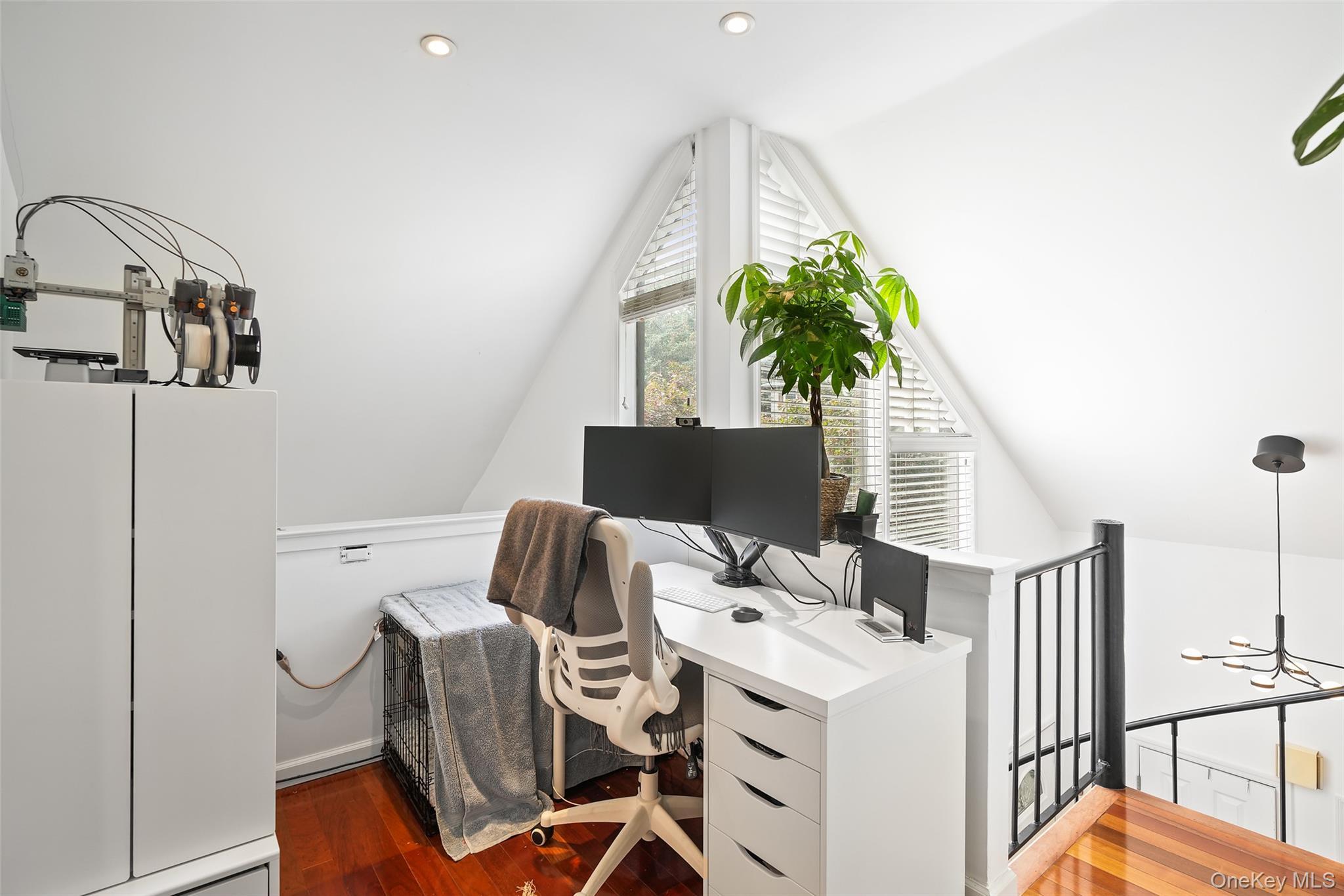 Single Family Round Hill Westchester County, NY 10522, MLS-835419-15