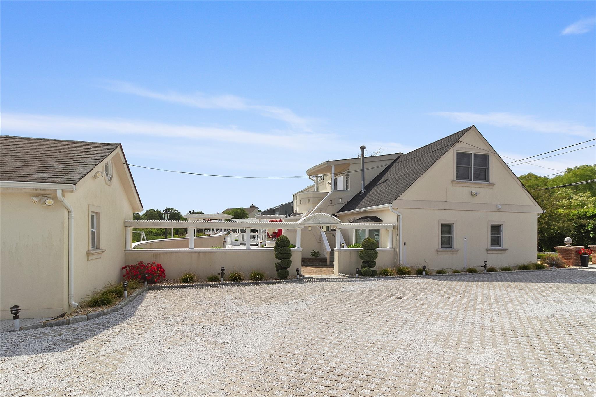 Single Family Rebadam  Suffolk County, NY 11968, MLS-835436-19